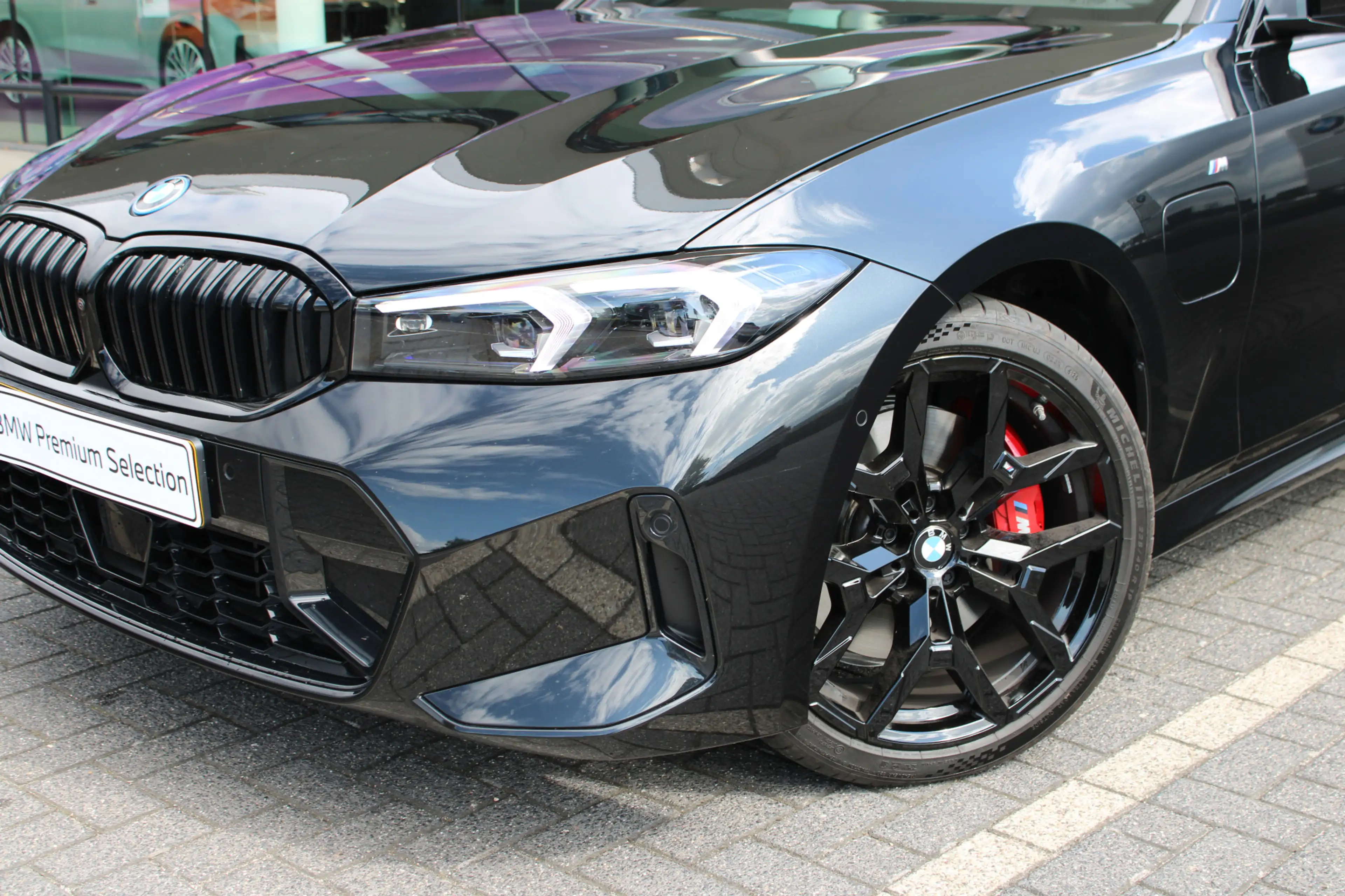 BMW 330 3 Serie Touring 330e M Sport Automaat / Panoramada — photo 4
