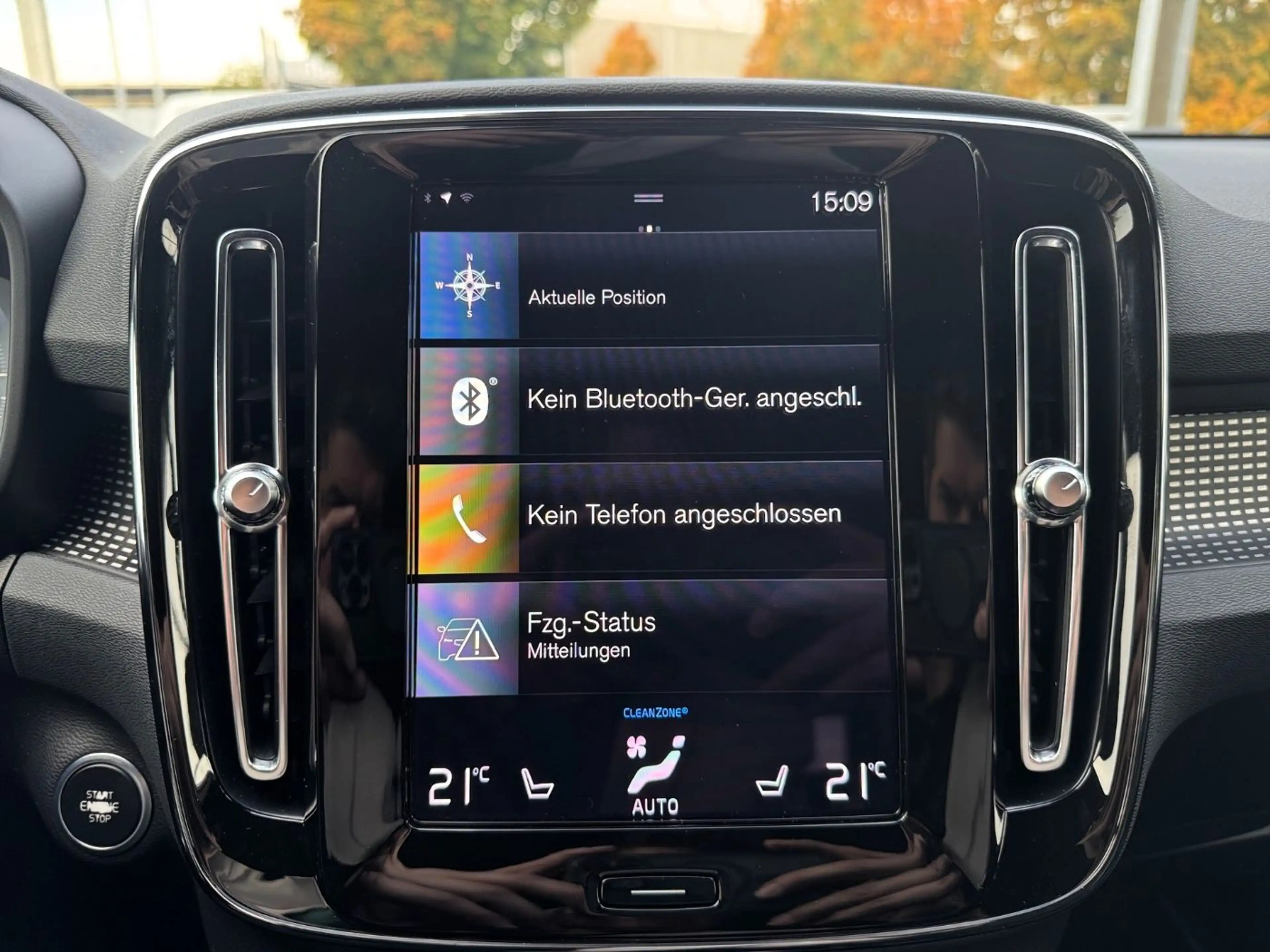 Volvo XC40 T4 Twin Engine PHEV R Design ACC+AHK+++ — photo 19