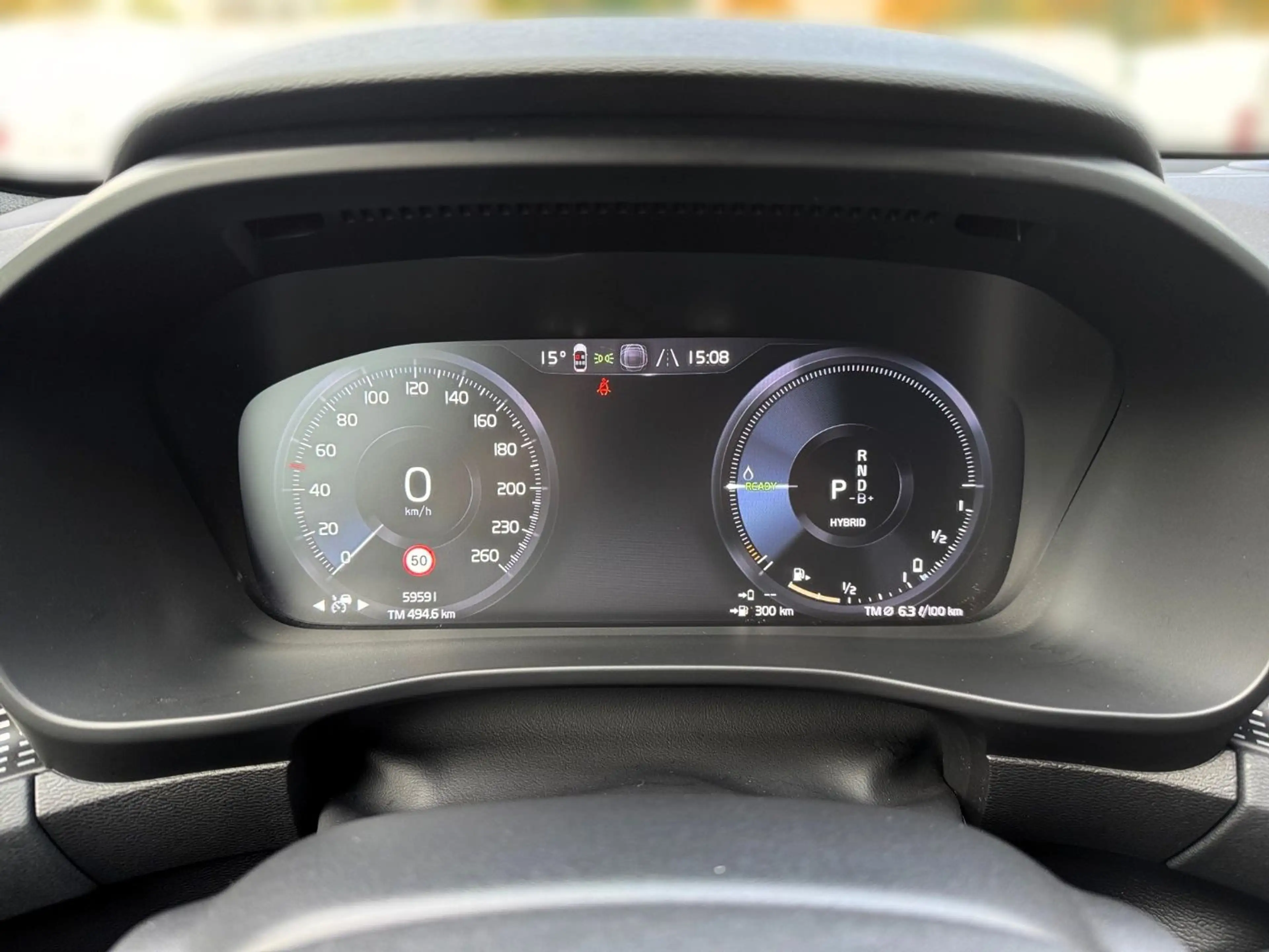 Volvo XC40 T4 Twin Engine PHEV R Design ACC+AHK+++ — photo 7