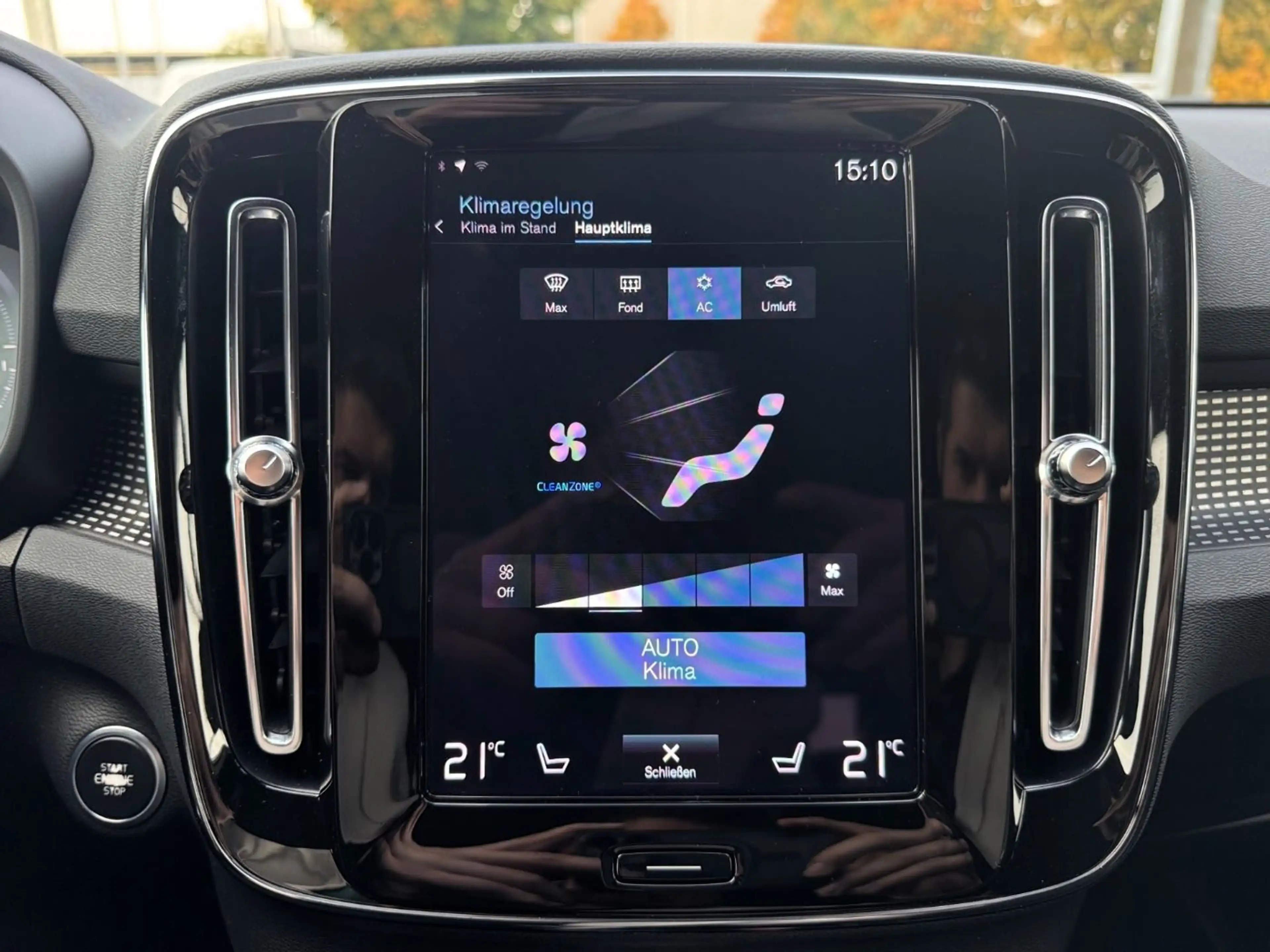 Volvo XC40 T4 Twin Engine PHEV R Design ACC+AHK+++ — photo 20