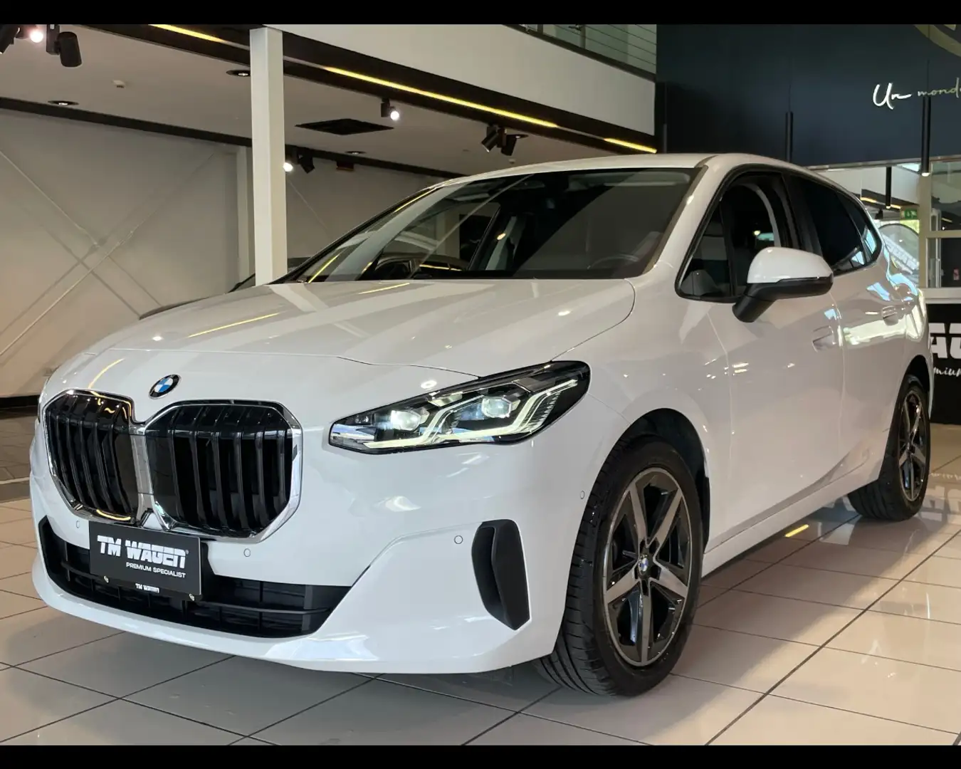 BMW 218 Serie 2 A.T. (U06) - 218d Active Tourer 150cv 2023 Bianco - 1