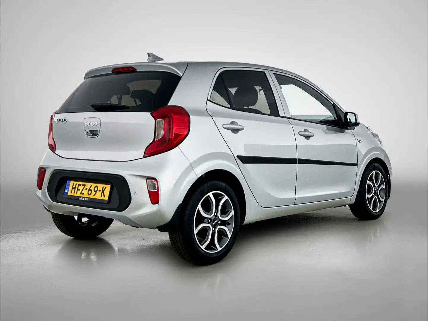 Kia Picanto 1.2 84pk 4 cilinder | verwarmd stuur en stoelen | Zilver - 2