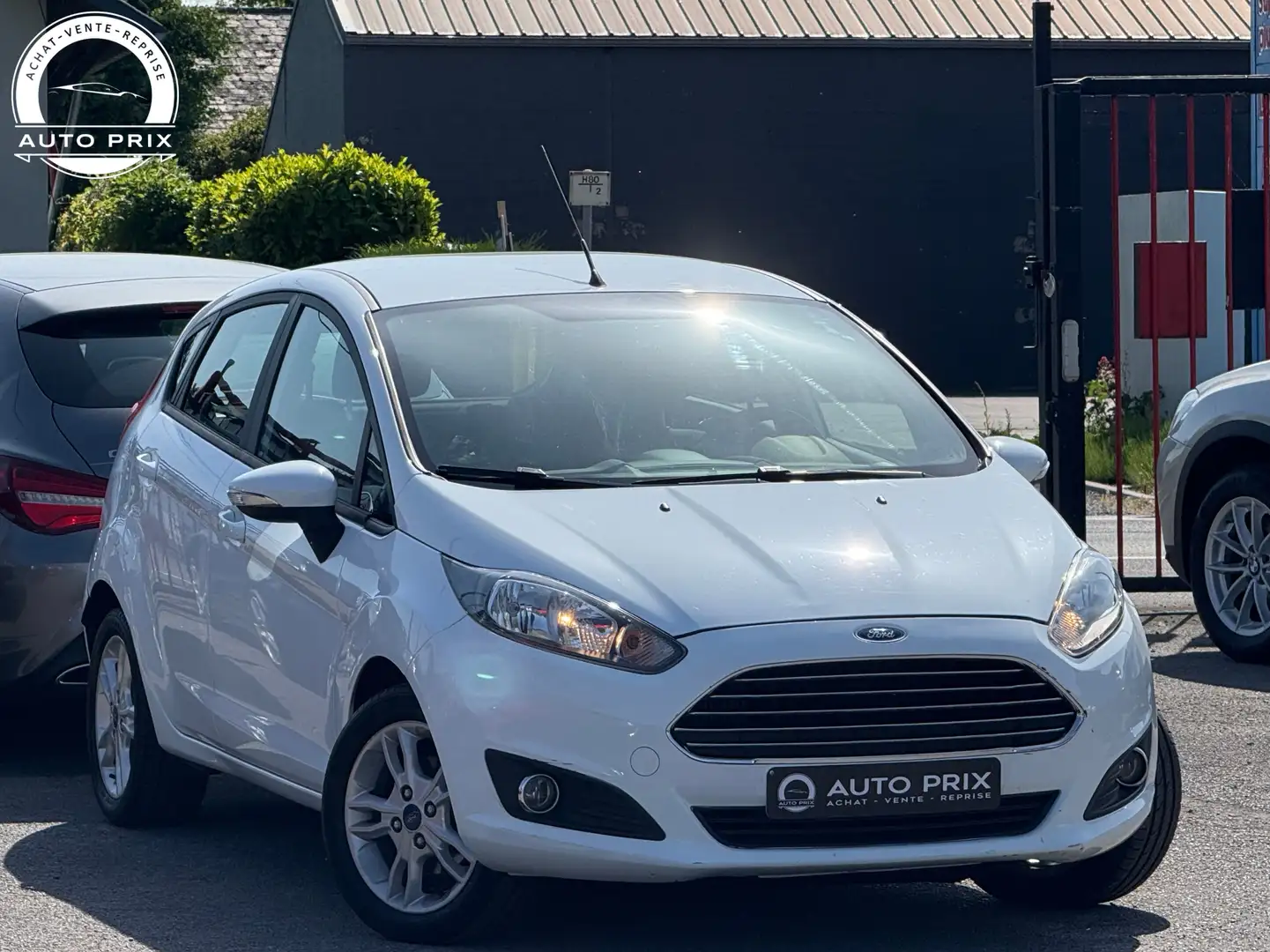 Ford Fiesta 1.5 TDCi Trend ECOnetic S/S Clim Digital Euro 6b Blanc - 2