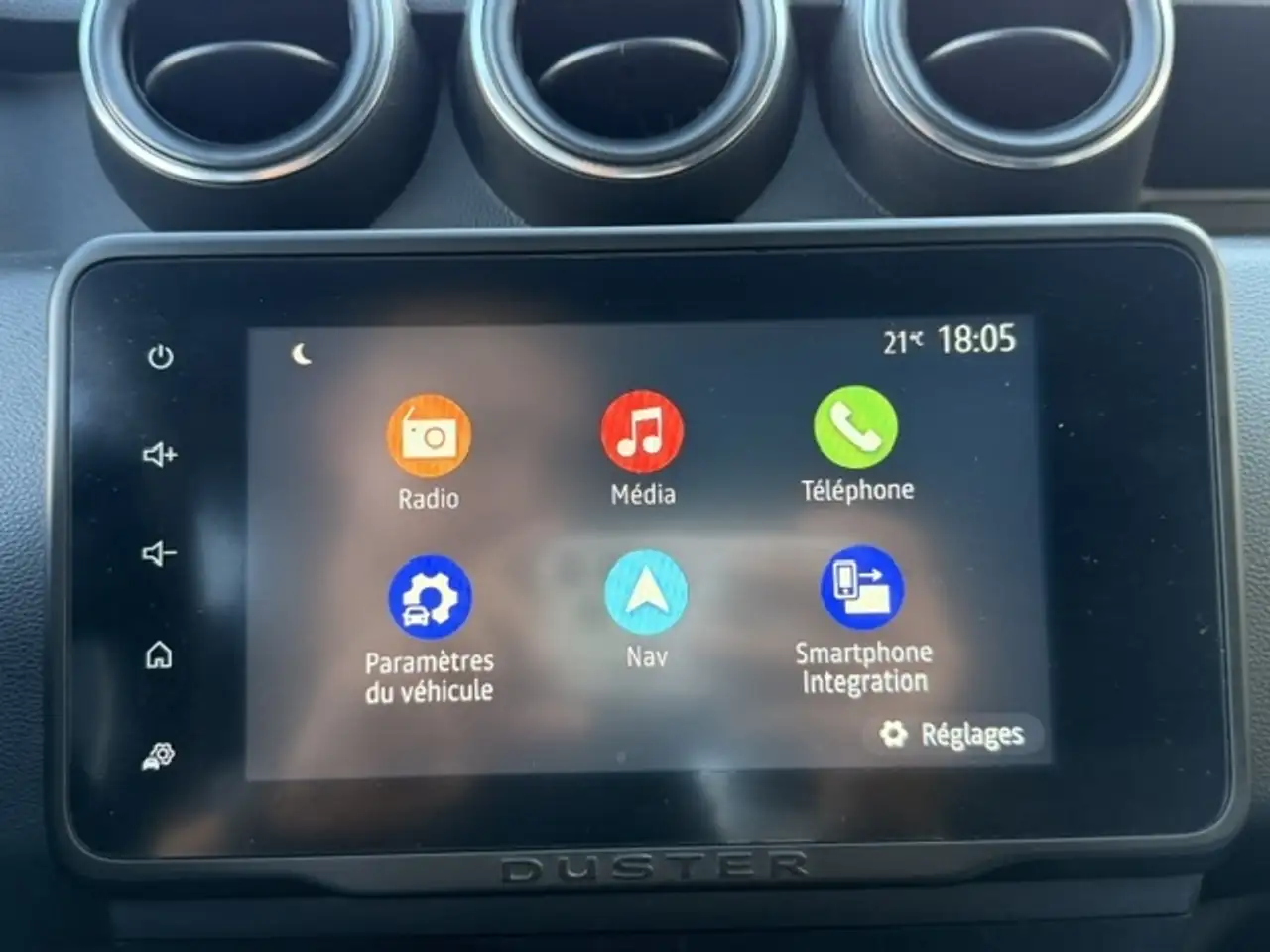 Dacia Duster — photo 17