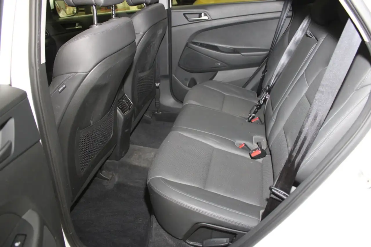 Hyundai TUCSON снимка Hyundai TUCSON