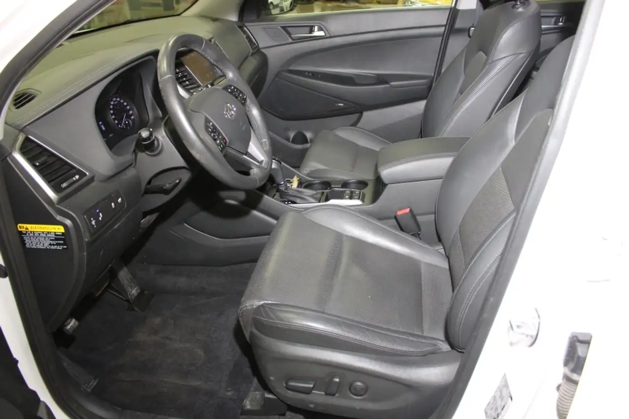 Hyundai TUCSON снимка Hyundai TUCSON