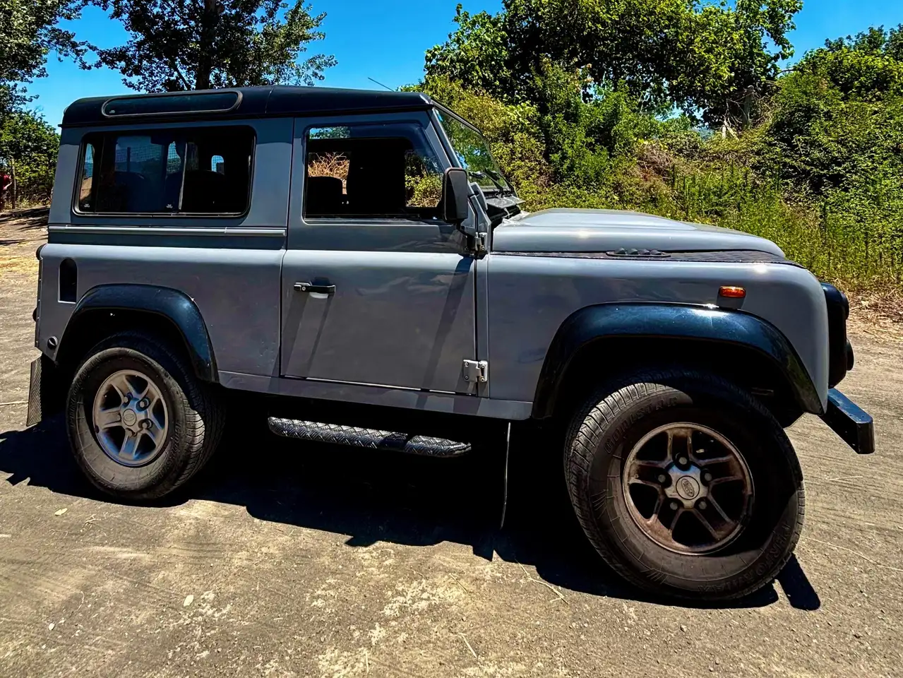 Land Rover Defender 90 , 2000 benzina, foto 2