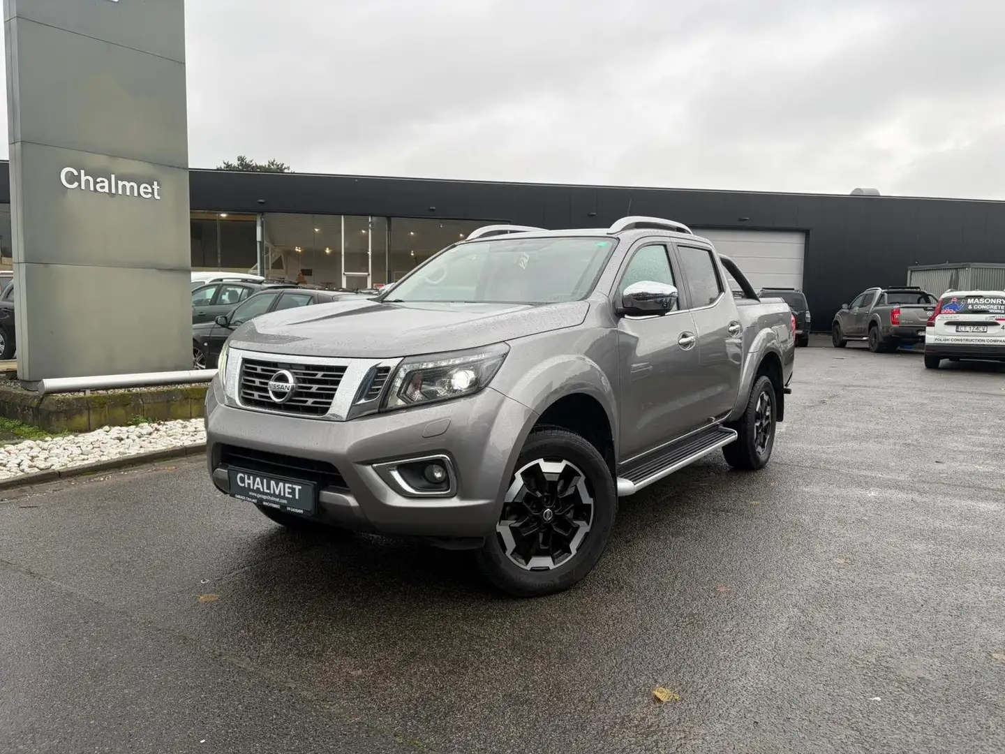 Nissan Navara Navara 2.3DCI 190 AT 4WD DC TEKNA + DIFF LOCK Grijs - 1