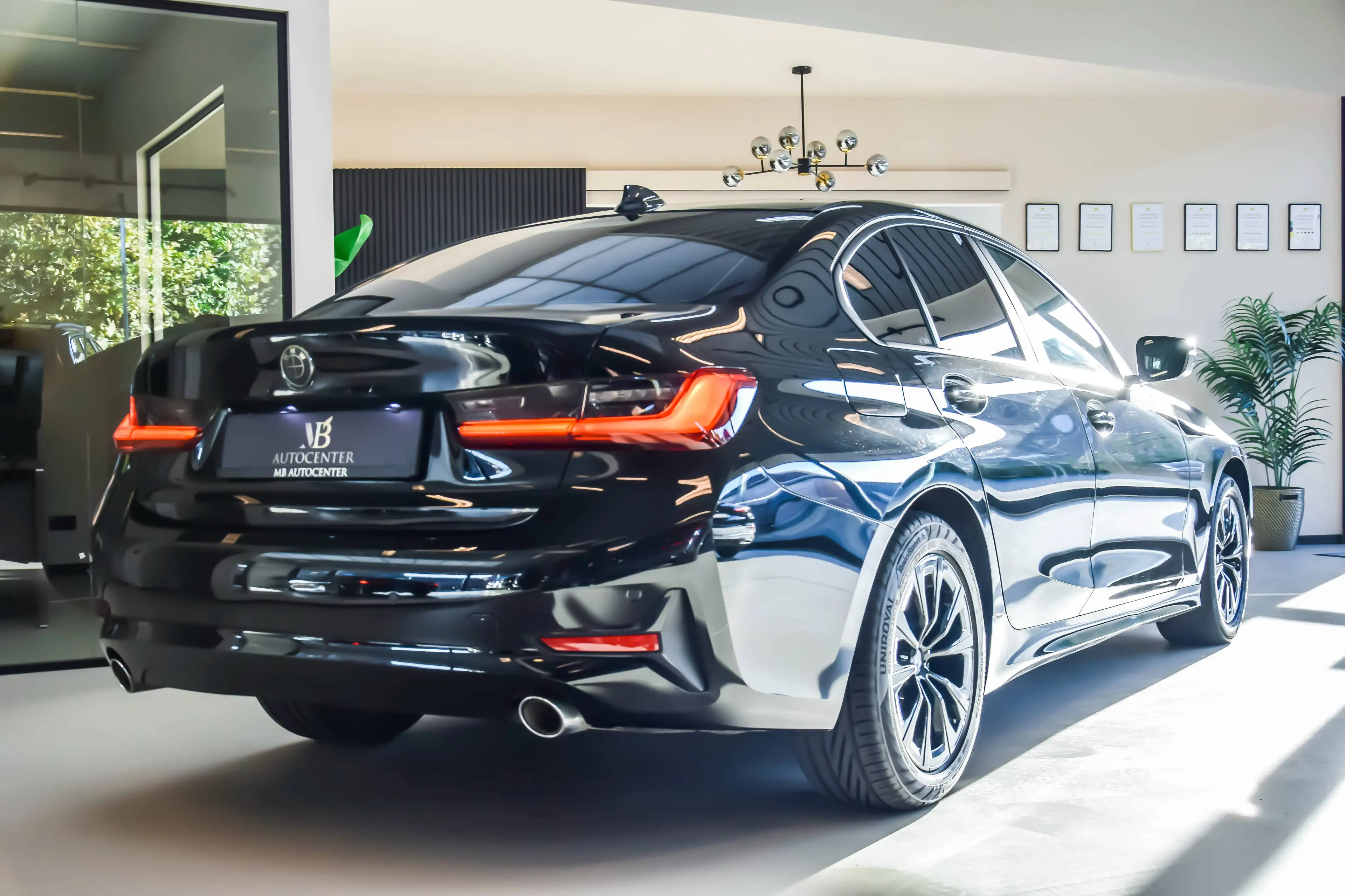 BMW 318 dA AdBlue Sedan 11/2020 — photo 11
