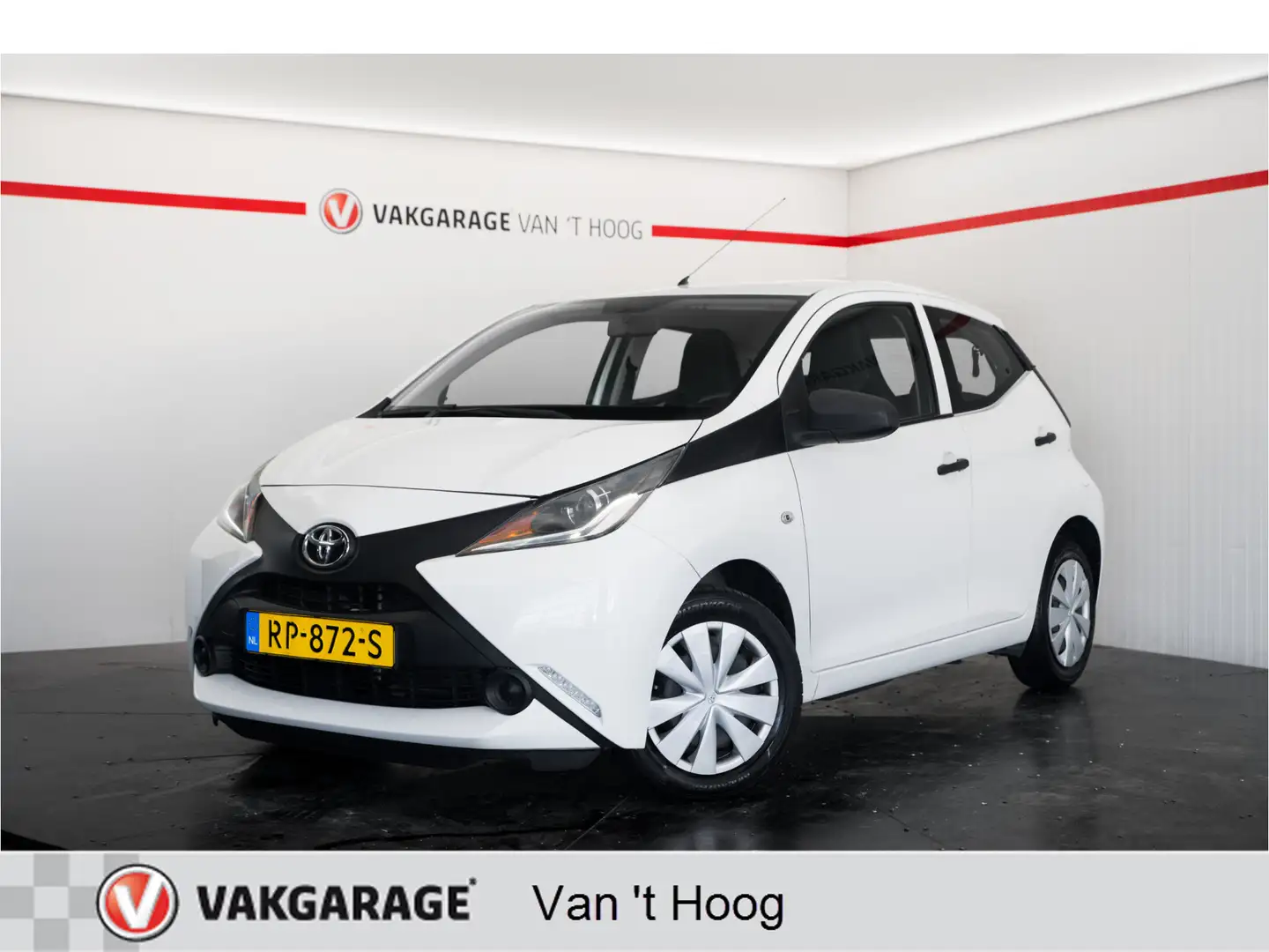 Toyota Aygo 1.0 VVT-i x-fun Airco Wit - 1