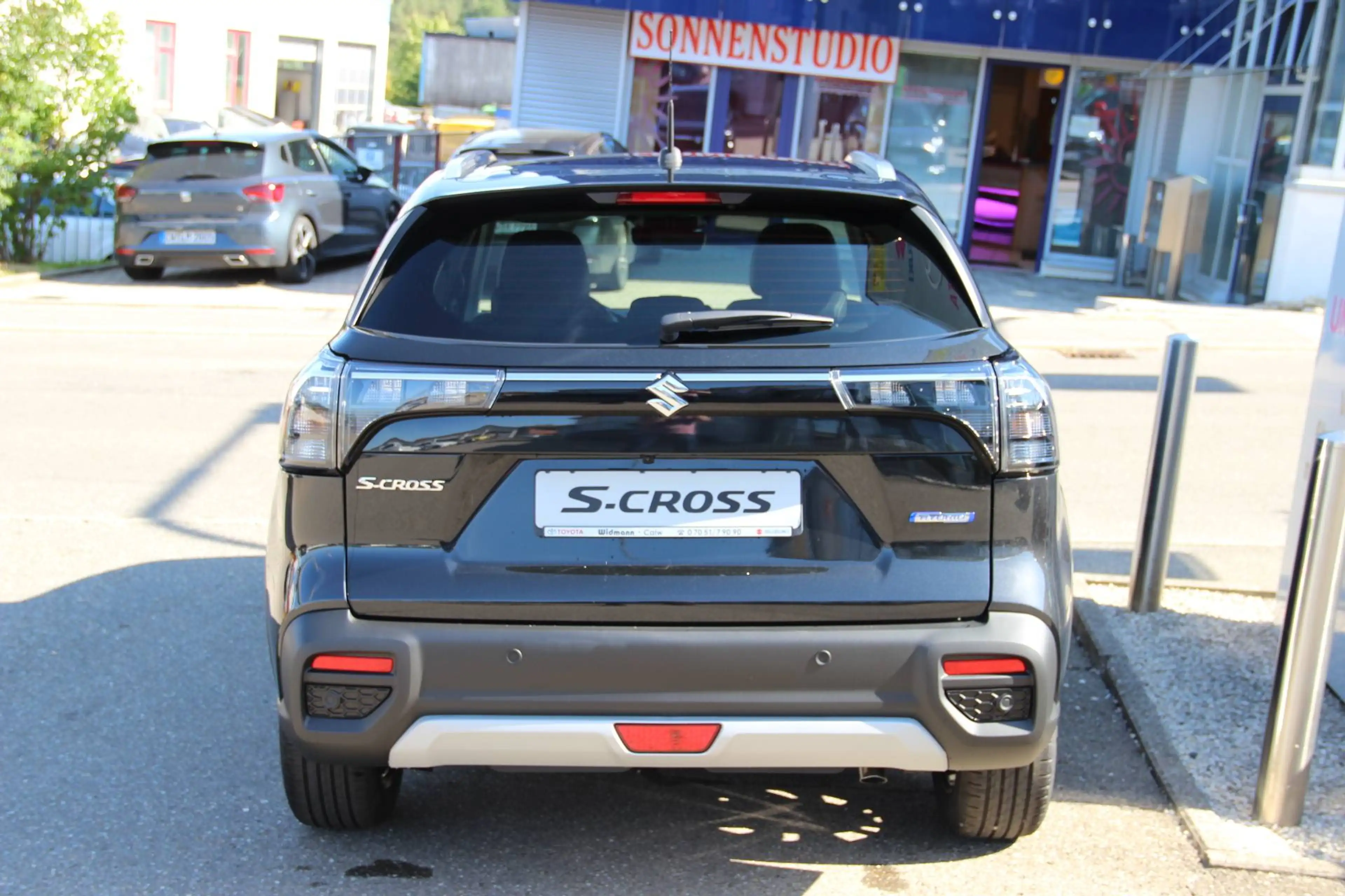 Suzuki S-Cross 1.4 Hybr. Allrad Comfort+ Automatik Navi Schiebedach Kamera Sitzheizung KEIN RE-IMPORT — photo 4
