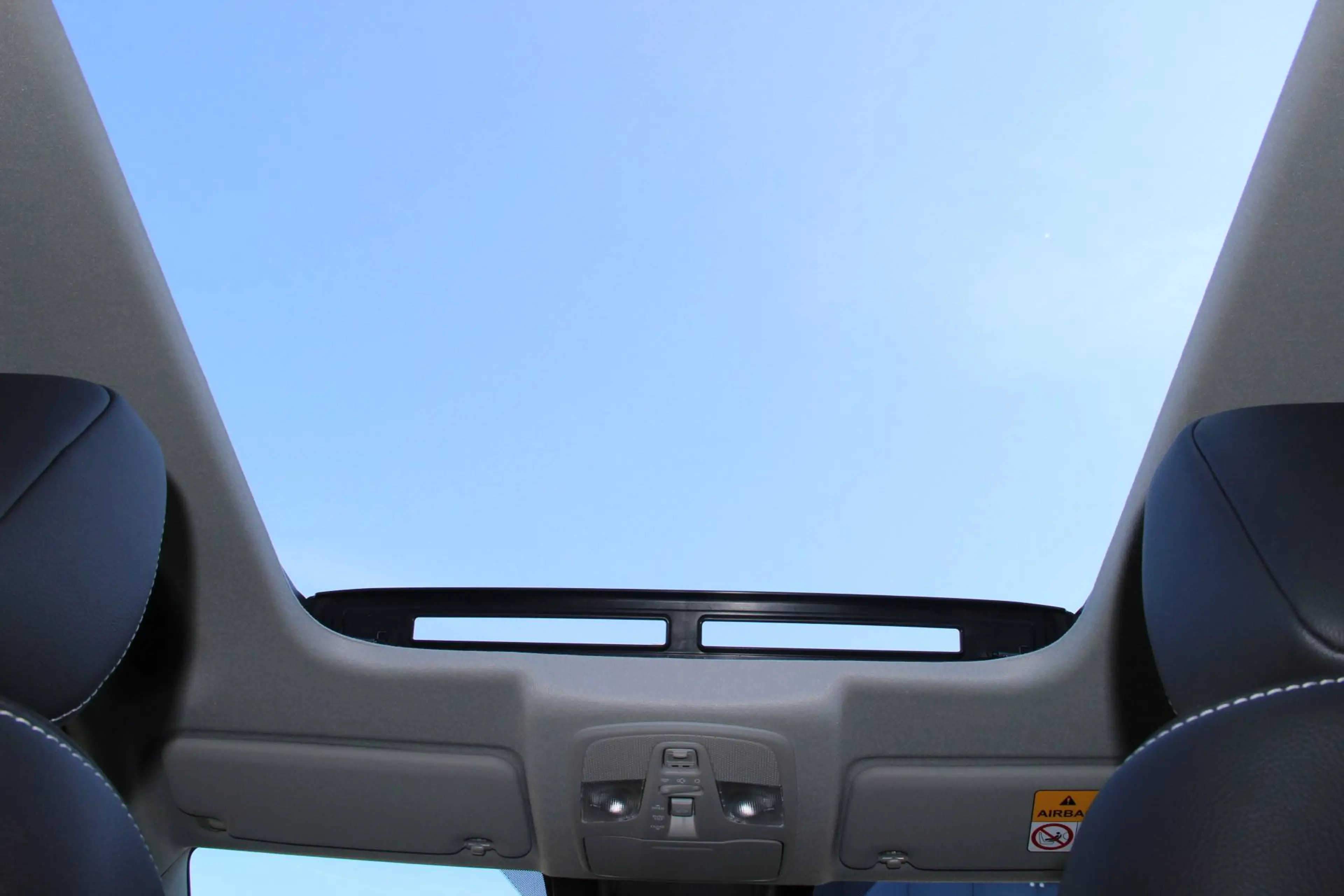 Suzuki S-Cross 1.4 Hybr. Allrad Comfort+ Automatik Navi Schiebedach Kamera Sitzheizung KEIN RE-IMPORT — photo 11