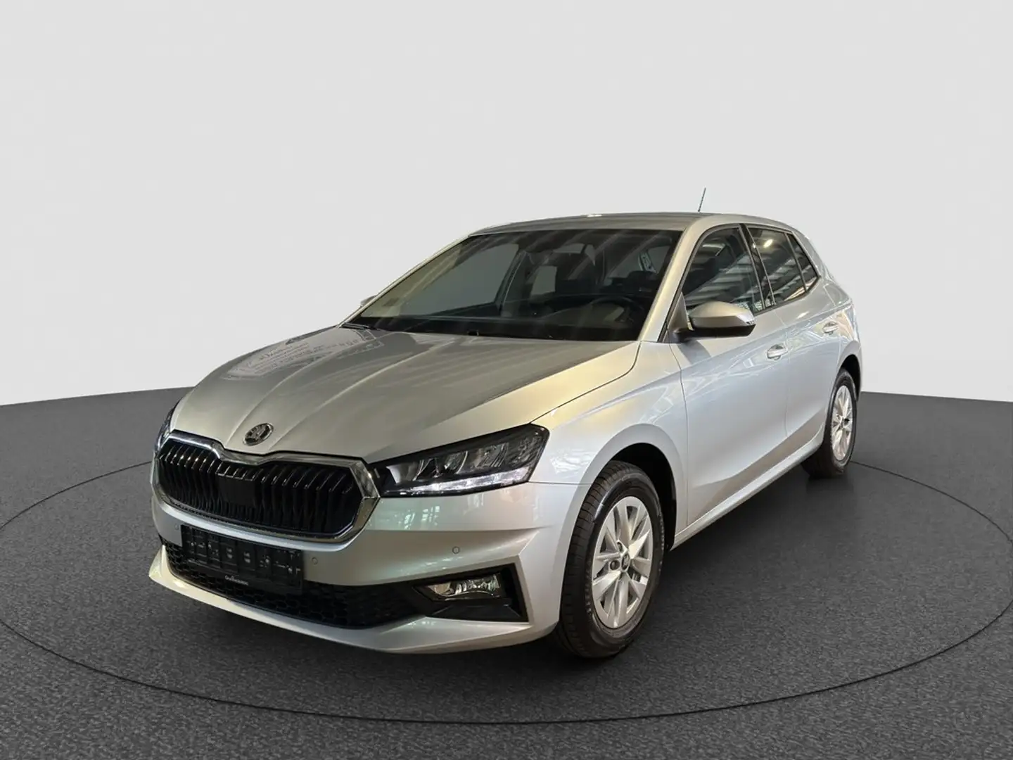 Skoda Fabia 1.0 TSI DSG Selection Silber - 1