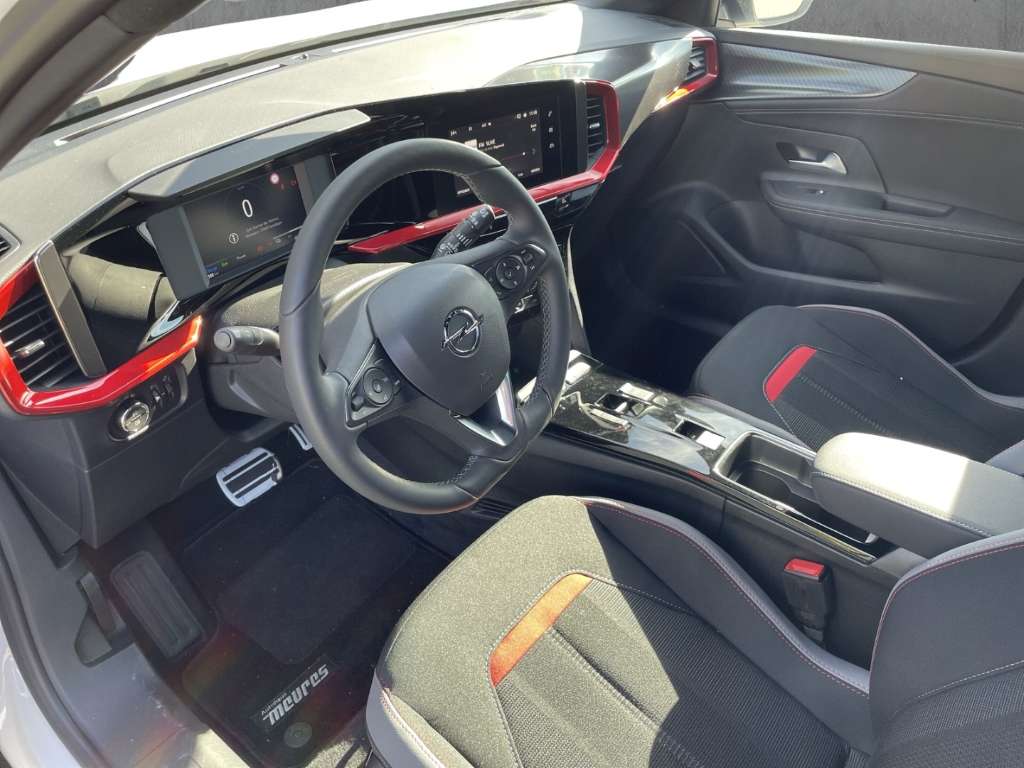 Opel Mokka E