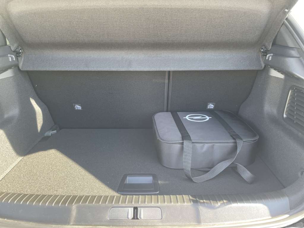 Opel Mokka E