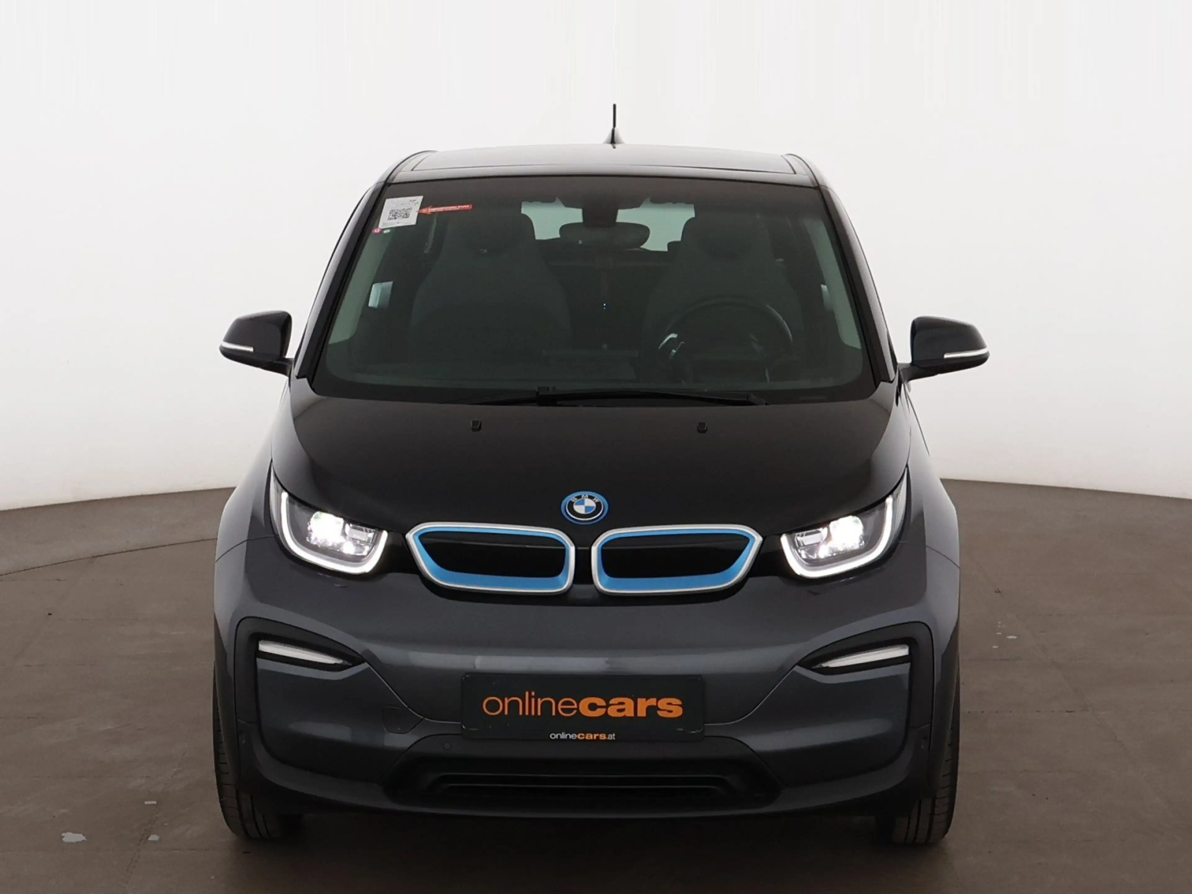 BMW i3 42kWh Aut LED SKY WAERMEPUMPE SITZHZG R-CAM — photo 2