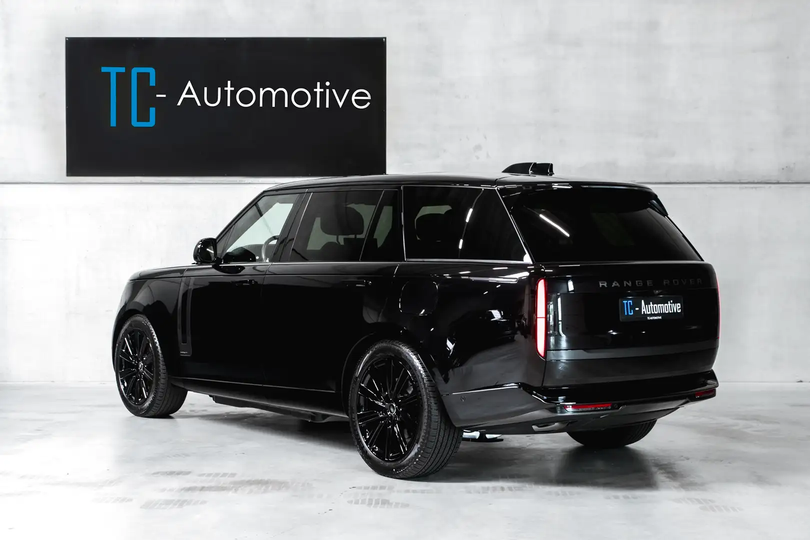 Land Rover Range Rover P460e LWB Autobiography 25MY Zwart - 2