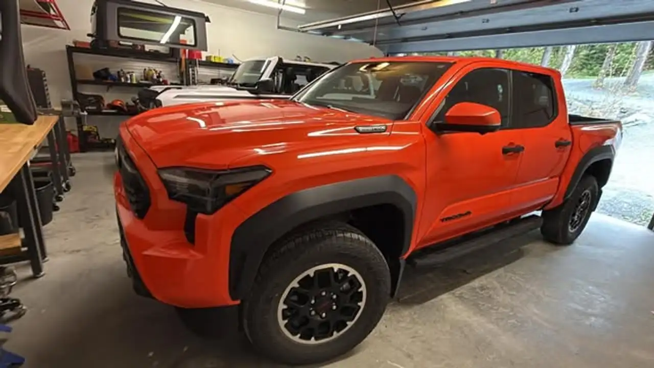 Toyota Tacoma снимка Toyota Tacoma