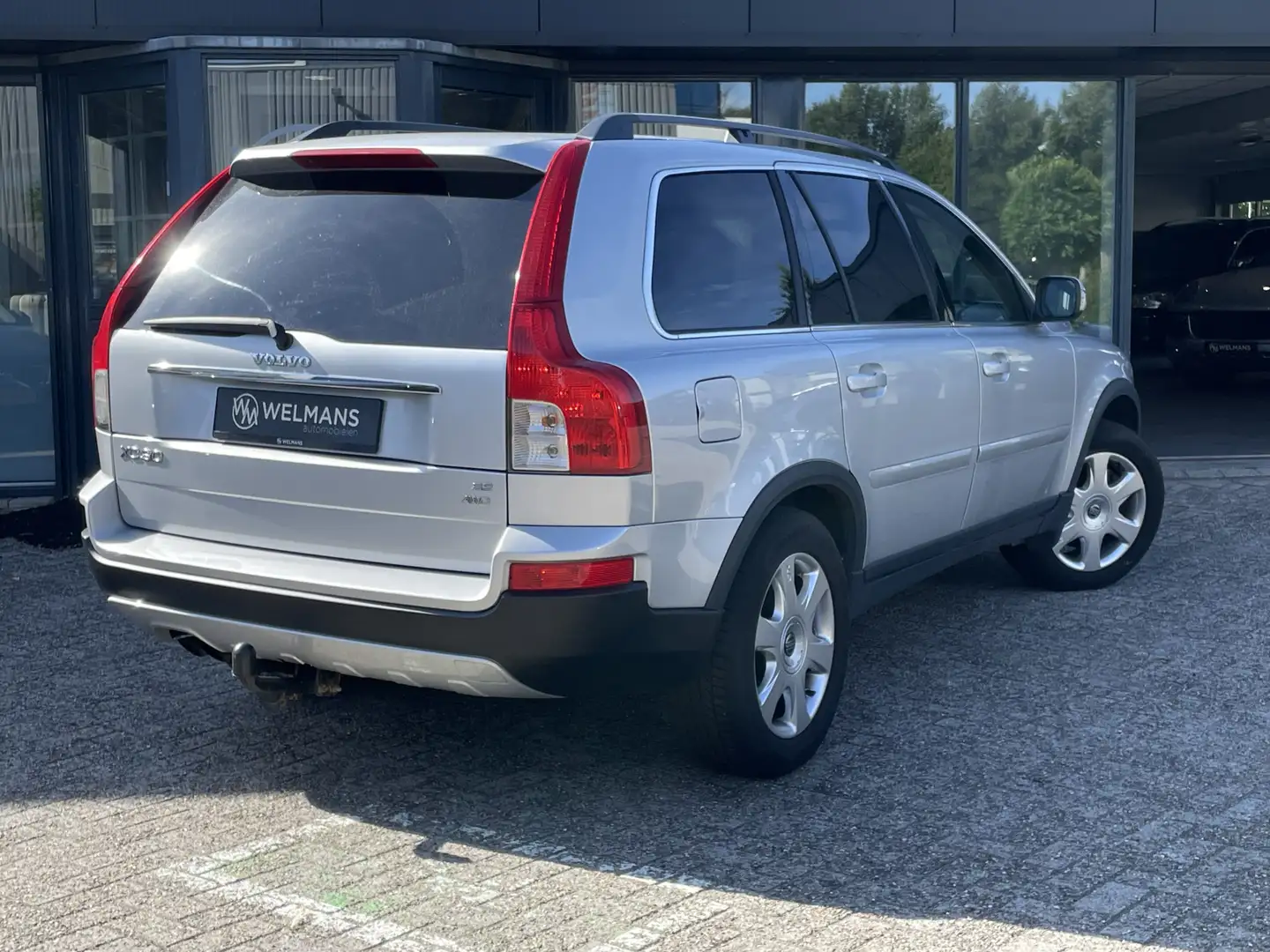 Volvo XC90 3.2 AWD 7p Youngtimer | Schuifdak | Carplay | Trek Silber - 2