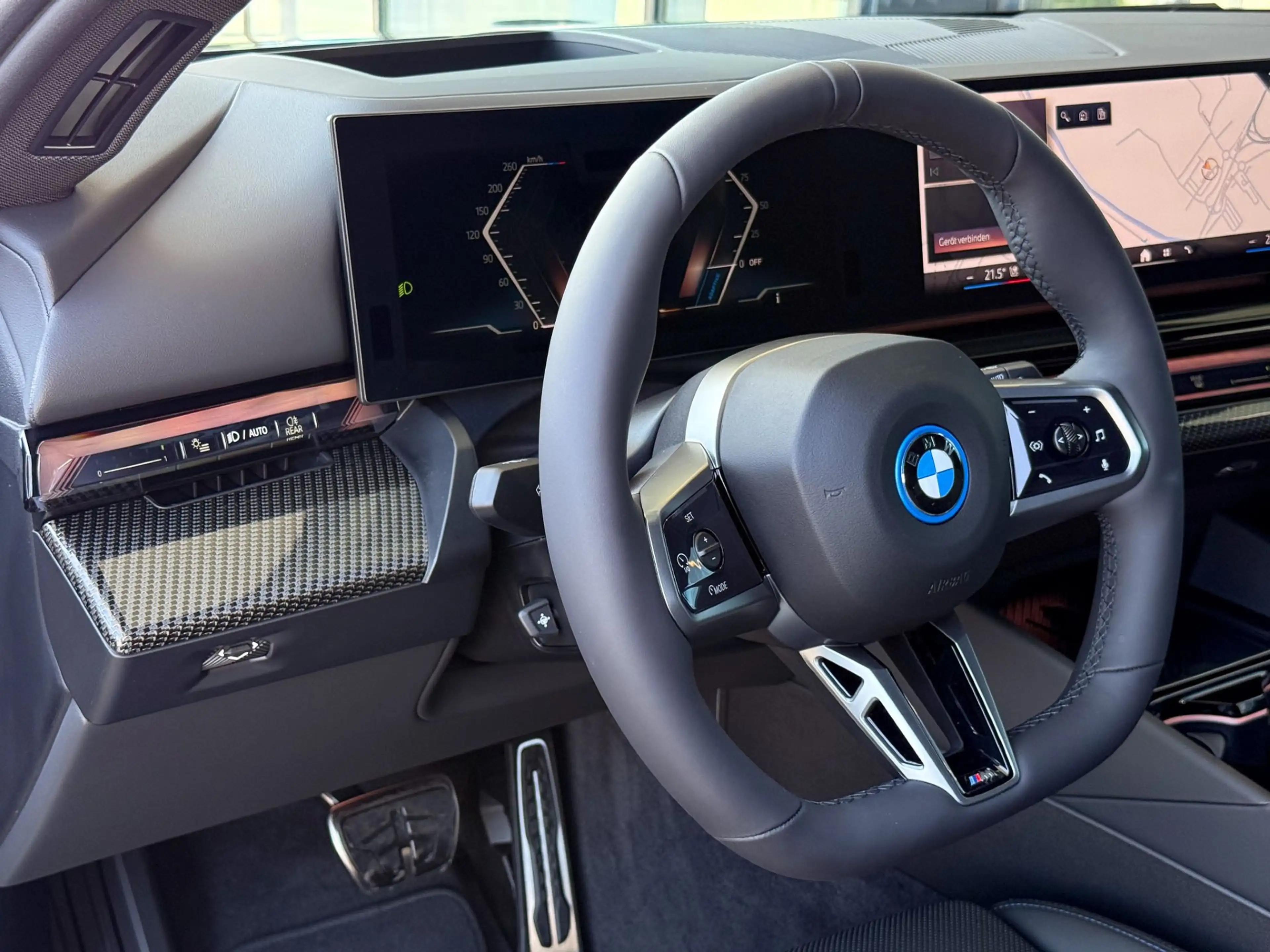 BMW i5 xDrive40 M-Sportpaket Pro — photo 8