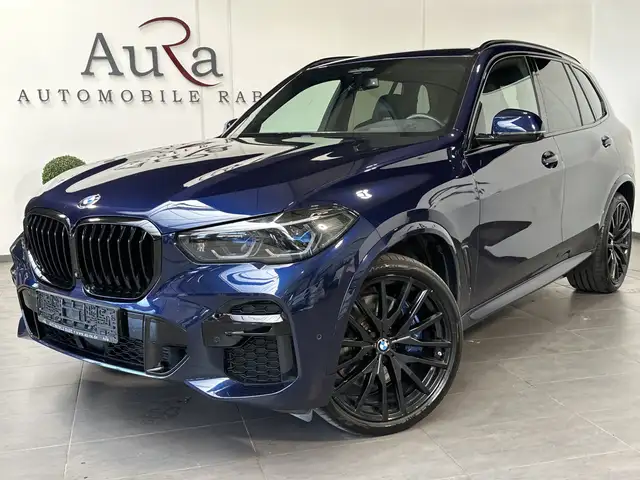 BMW X5 X5 M view 2