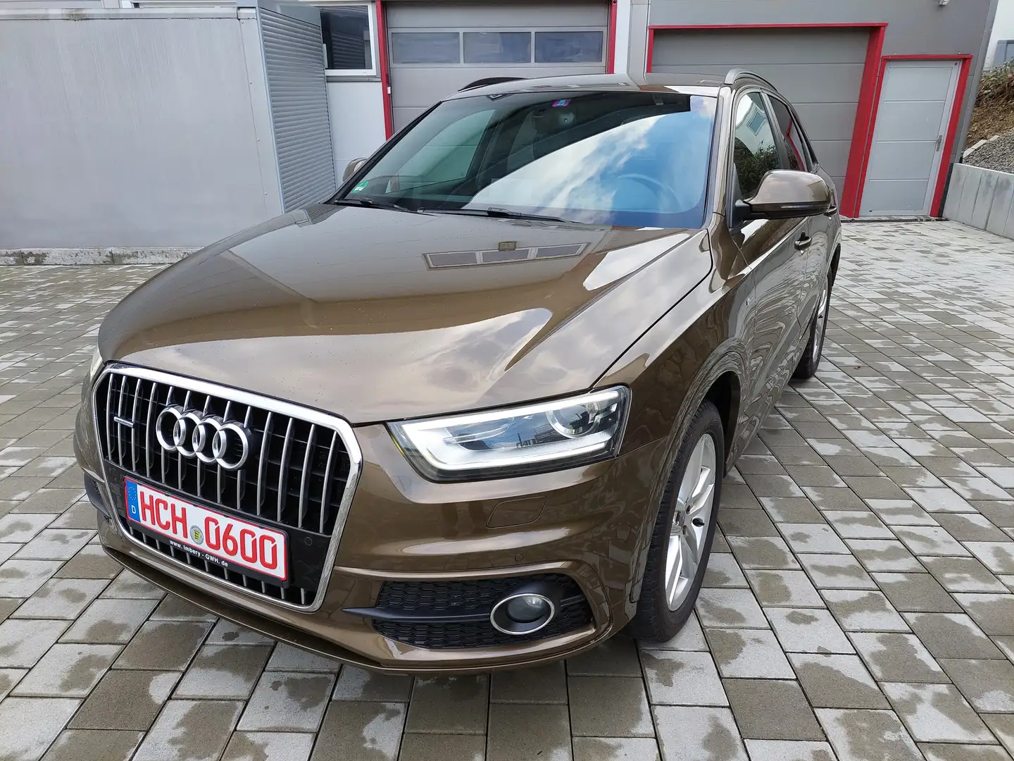 Audi Q3 2.0 TFSI quattro Brun - 1