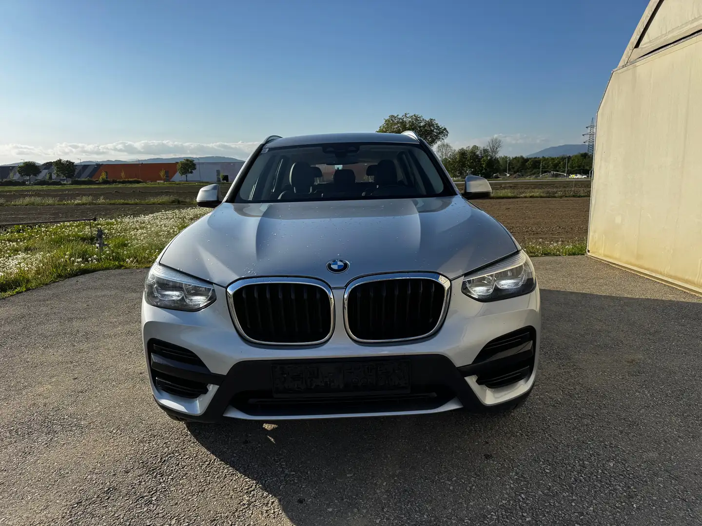 BMW X3 xDrive 20d Advantage Aut. *2.Besitz, Guter Zustand Silber - 2