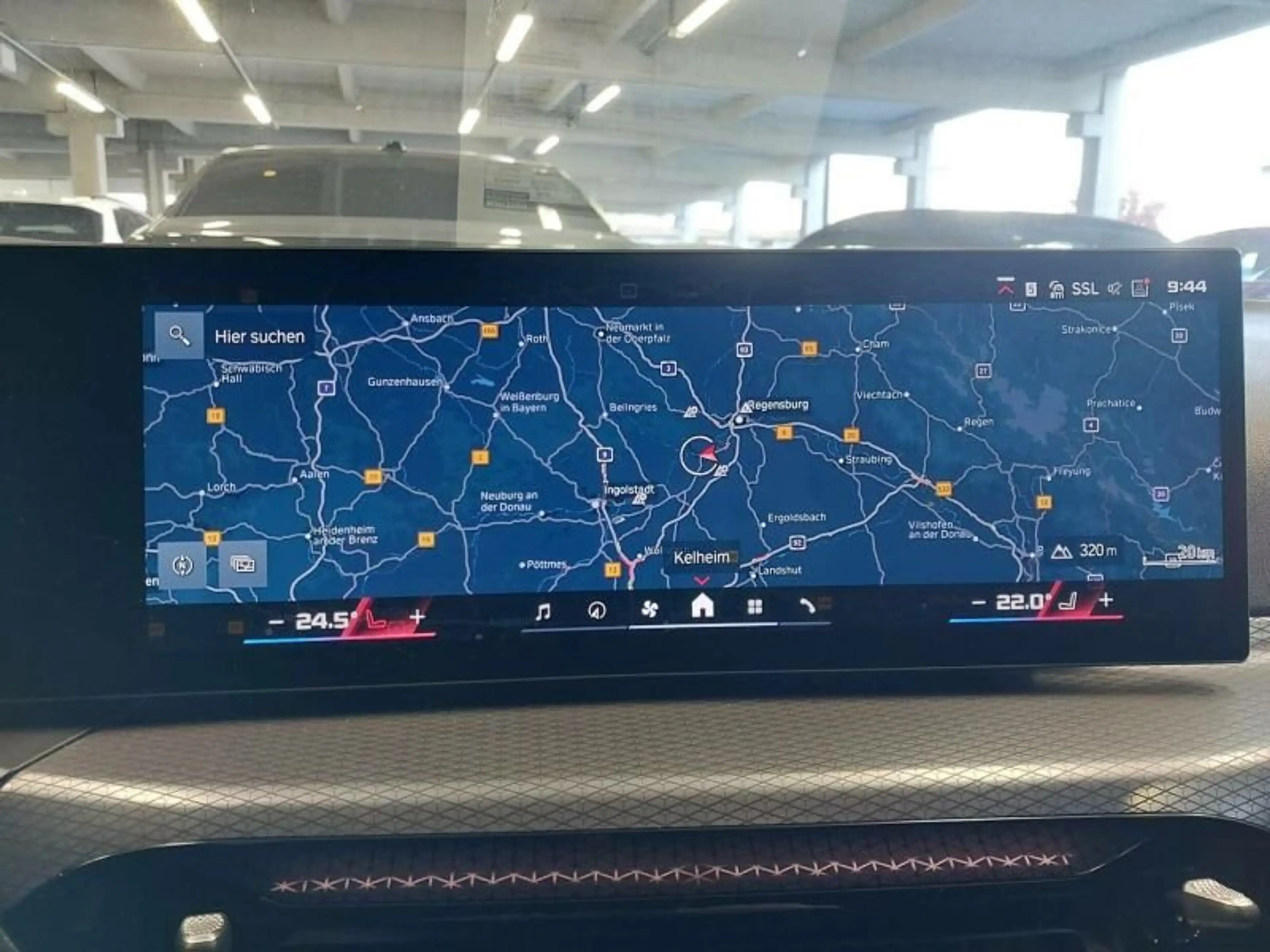 BMW M4 Competition Cabrio mit M xDrive HuD H&K Alarm — photo 6