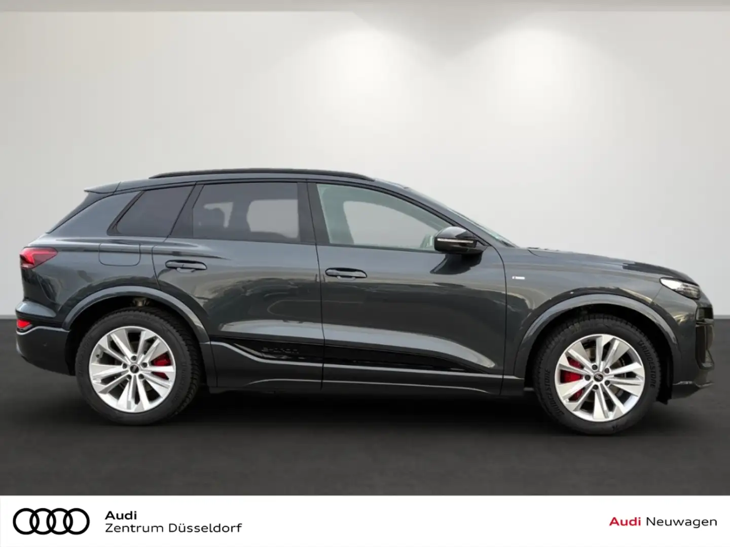 Audi Q6 e-tron perfromance Pano B&O S-Line Grau - 2