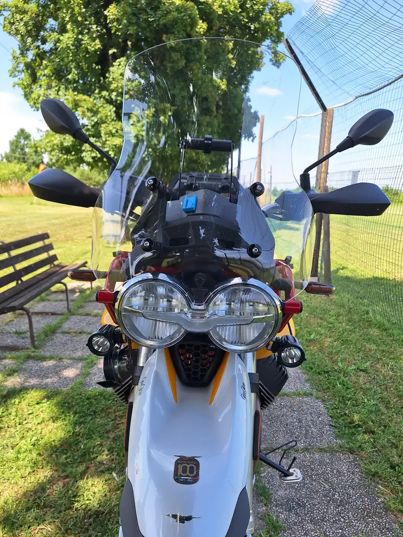 Moto Guzzi V 85 TT Evocative premium Giallo - 2