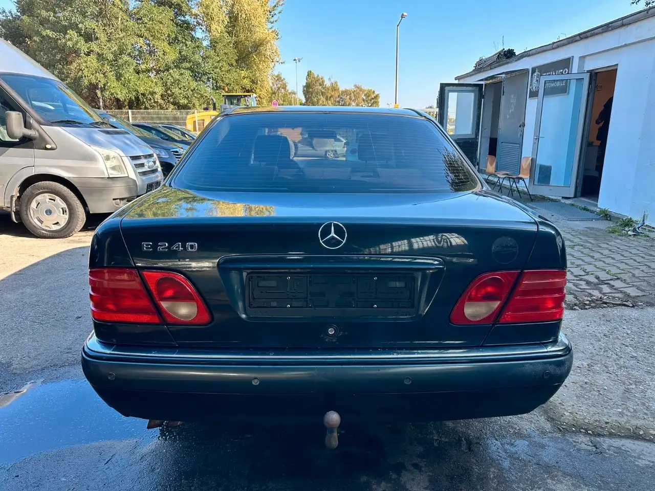 Mercedes-Benz E 240 LPG HU/AU:NEU, foto 11