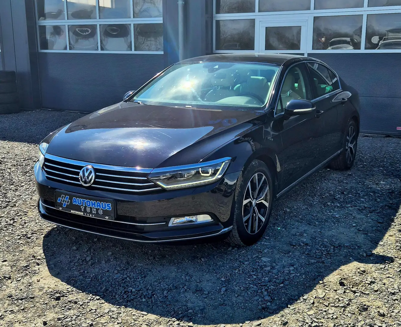 Volkswagen Passat Highline BMT/Start-Stopp, Vollausstattung, R-Line Zwart - 1