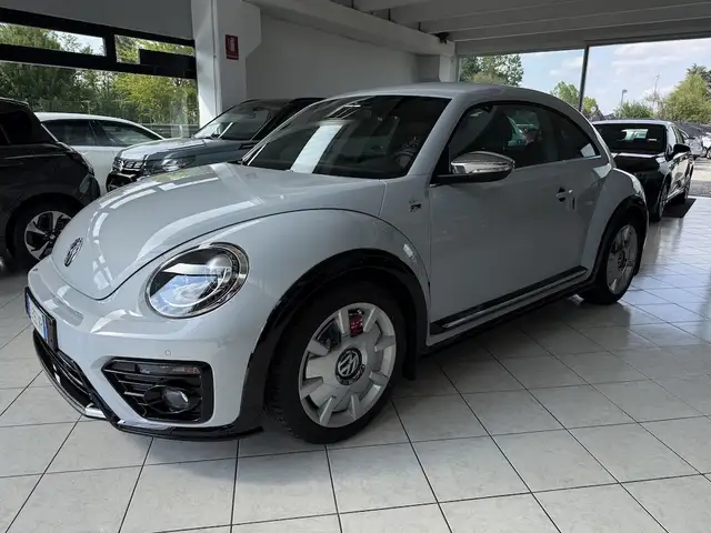 Volkswagen Maggiolino Maggiolino 1.4 tsi Sport R-LINE 150cv PREZZO VERO