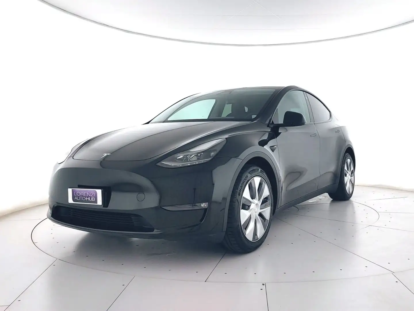 Tesla Model Y Long Range Dual Motor awd AUTOPILOT AZIENDALE IVA Nero - 2