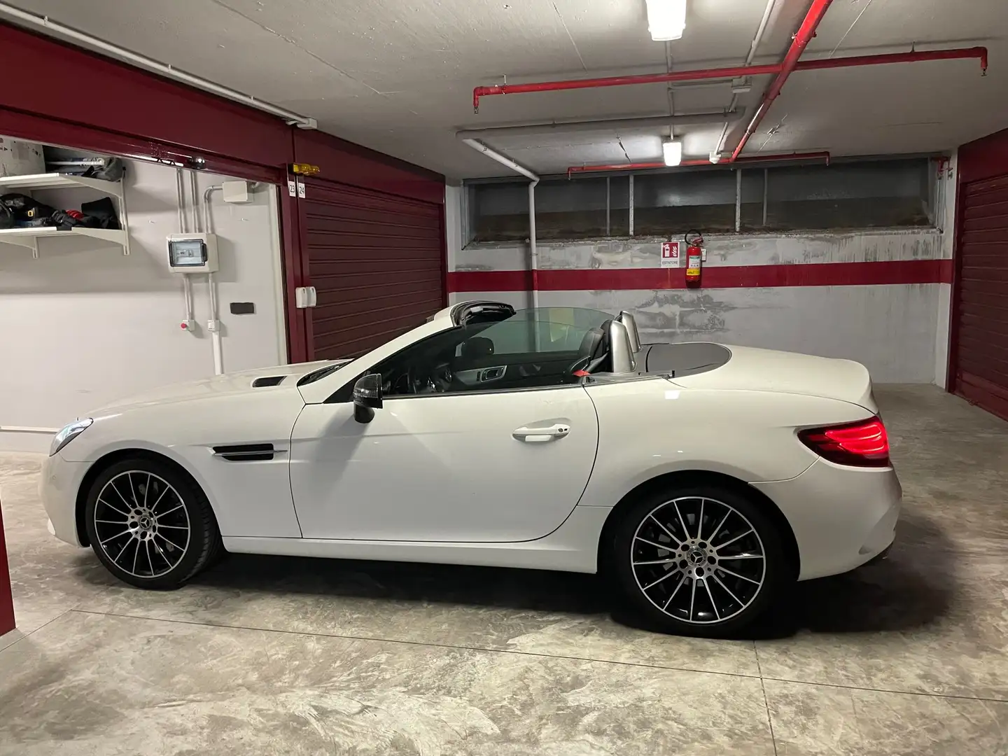 Mercedes-Benz SLC 180 SLC 180 AMG Line Blanc - 2