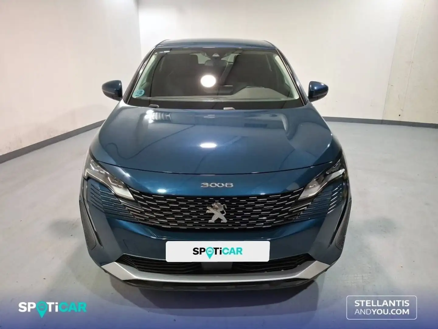 Peugeot 3008 1.2 PureTech S&S Allure 130 Blau - 2