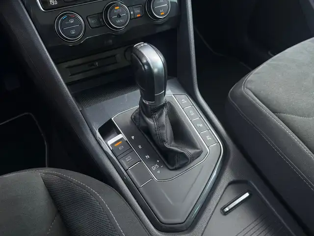 Volkswagen Tiguan view 25