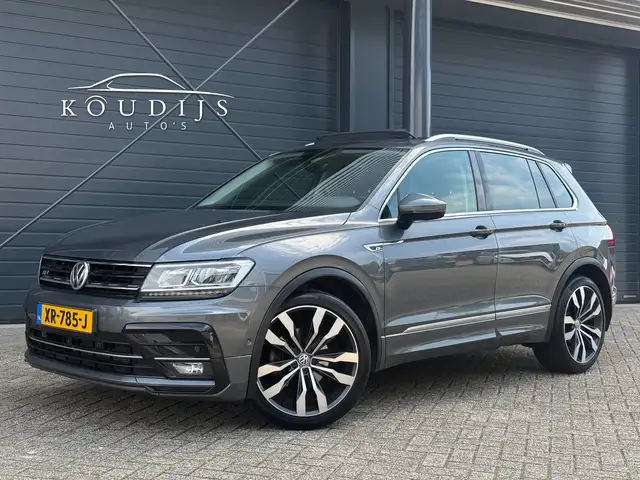 2019 Volkswagen Tiguan in Grey for sale