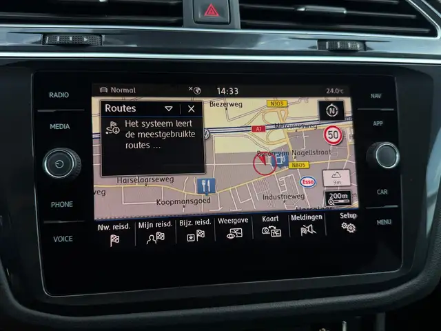 Volkswagen Tiguan view 20