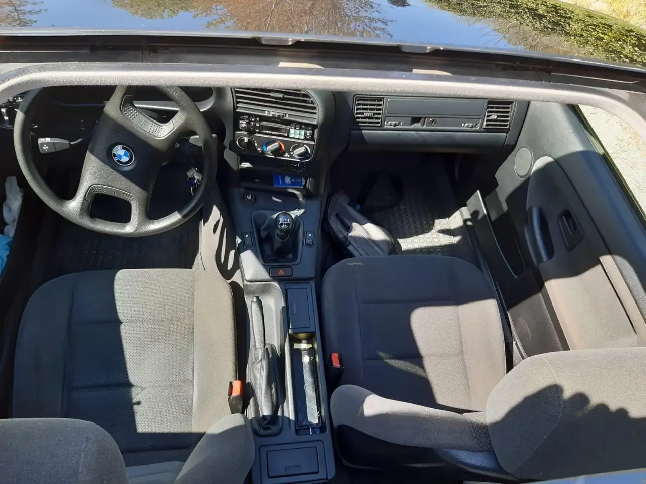 BMW 318i 4p, foto 5