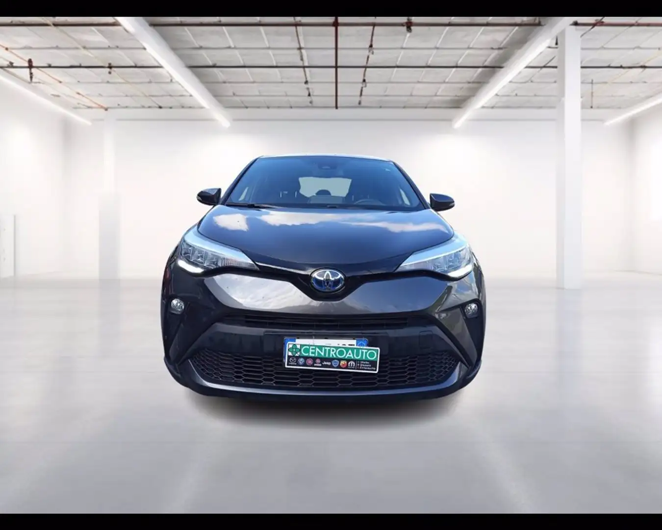 Toyota C-HR 1.8h Business e-cvt Gris - 2