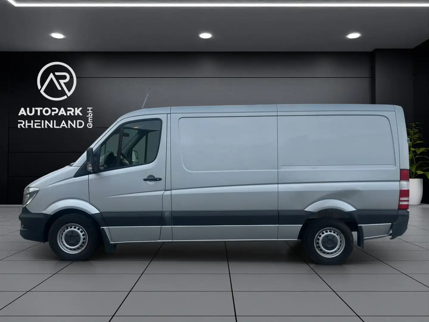 Mercedes-Benz Sprinter 319 CDI*3.0 D*KLIMA*AUTOMATIK*LANG Argent - 2
