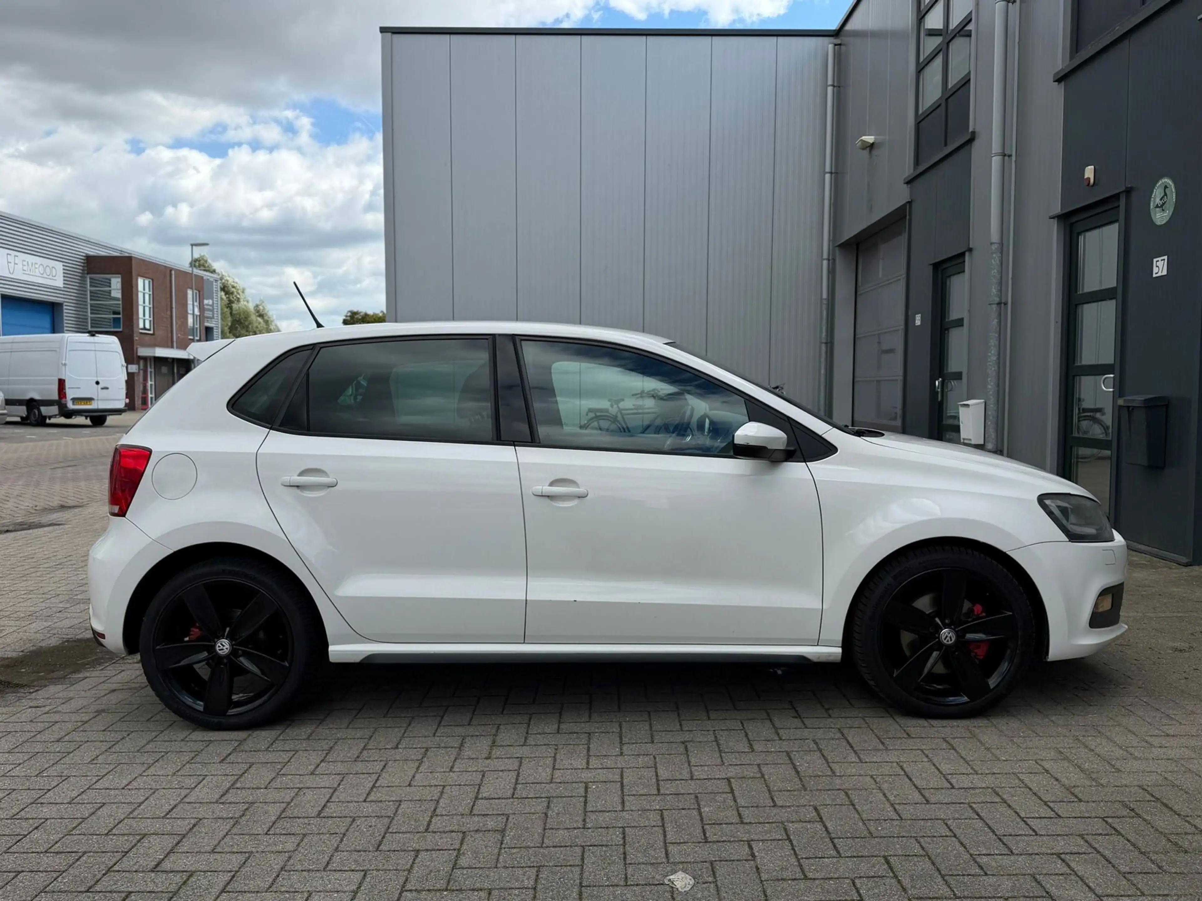 Volkswagen Polo GTI 1.4 TSI DSG CRUISE SUPER DIKKK! — photo 8