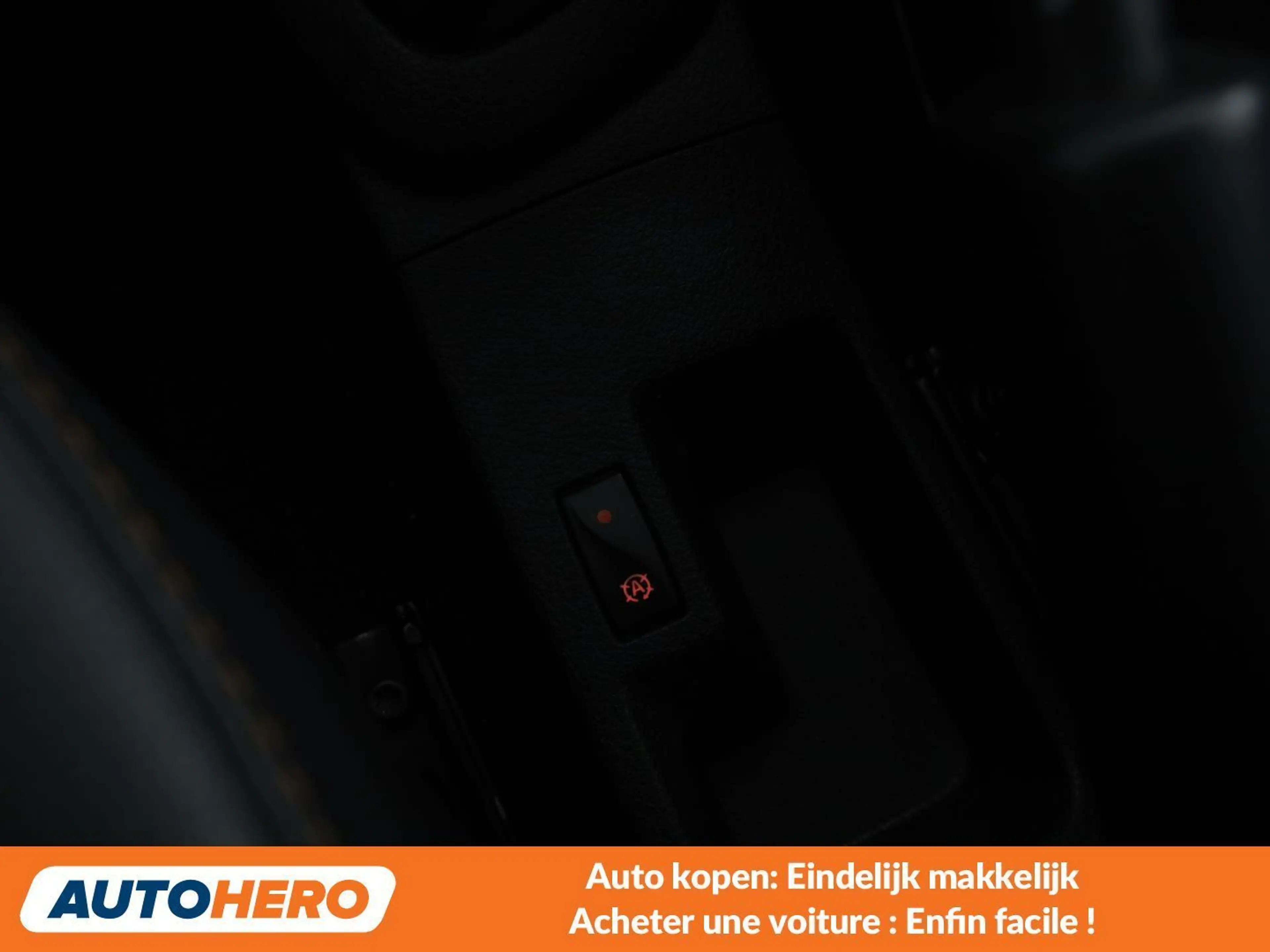 Dacia Logan 1.5 dCi Stepway Celebration — photo 15