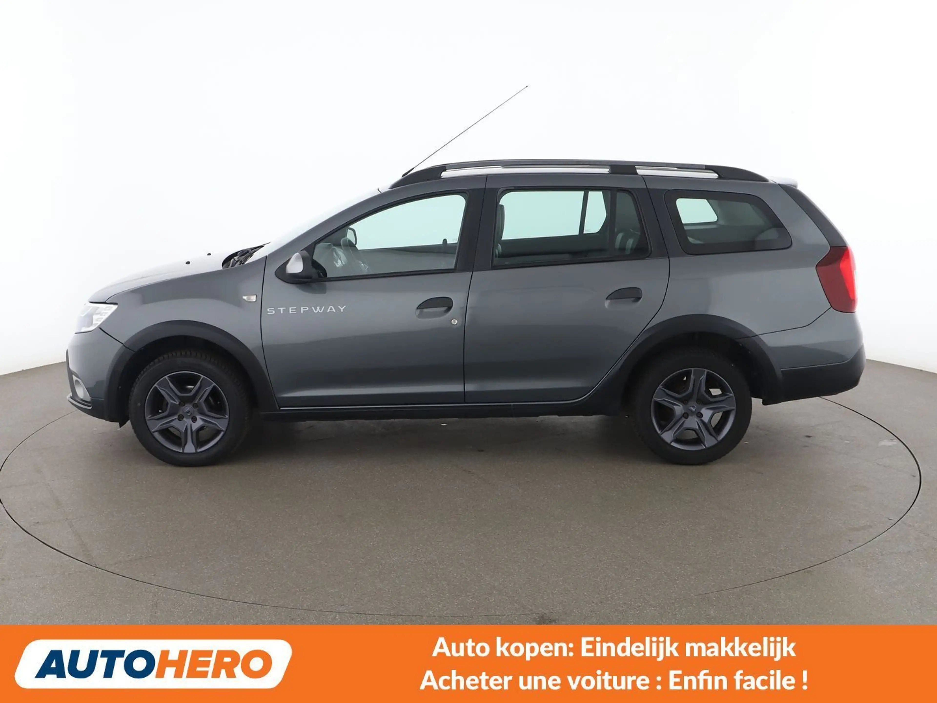Dacia Logan 1.5 dCi Stepway Celebration — photo 3
