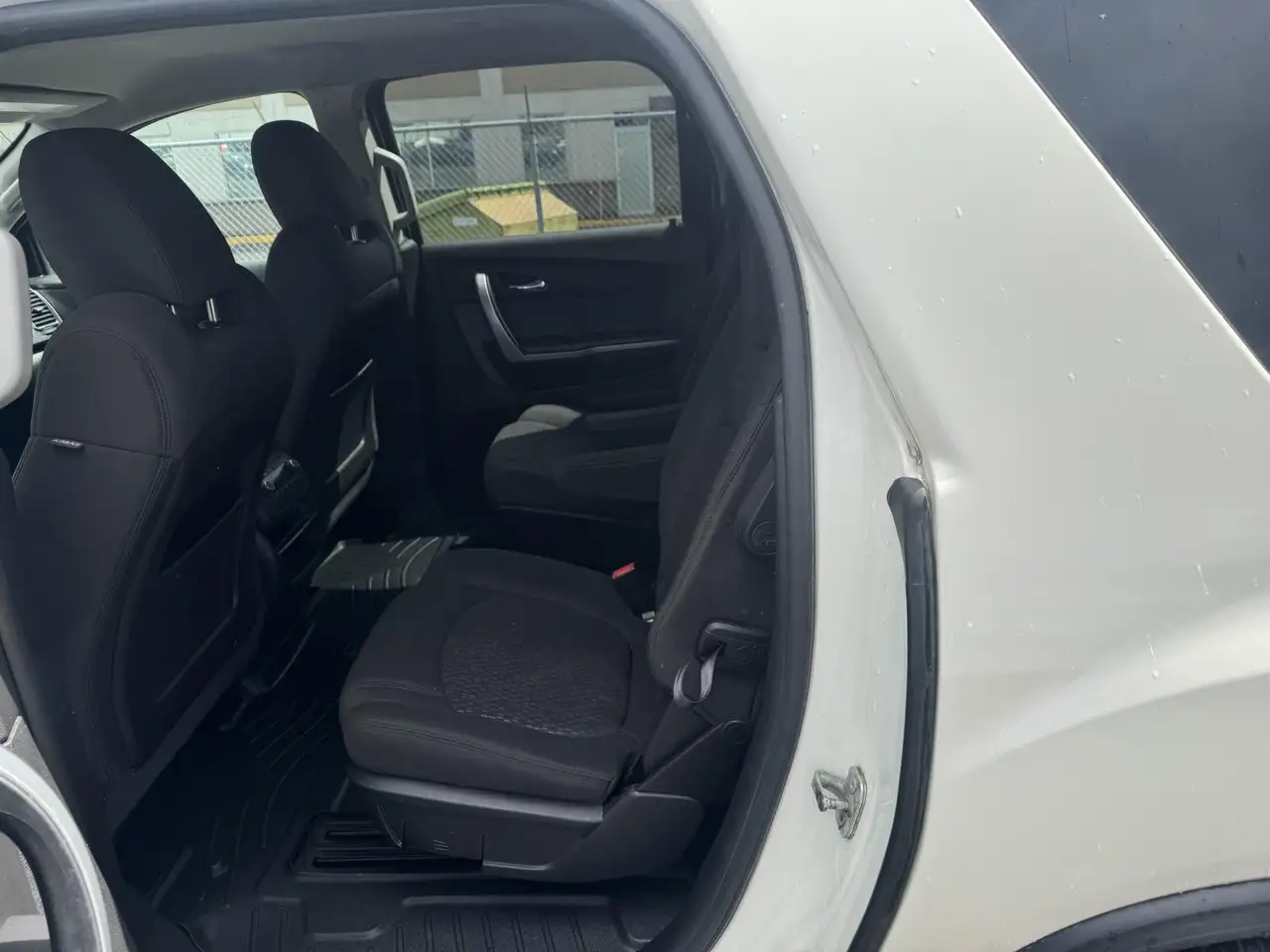 GMC Acadia снимка GMC Acadia