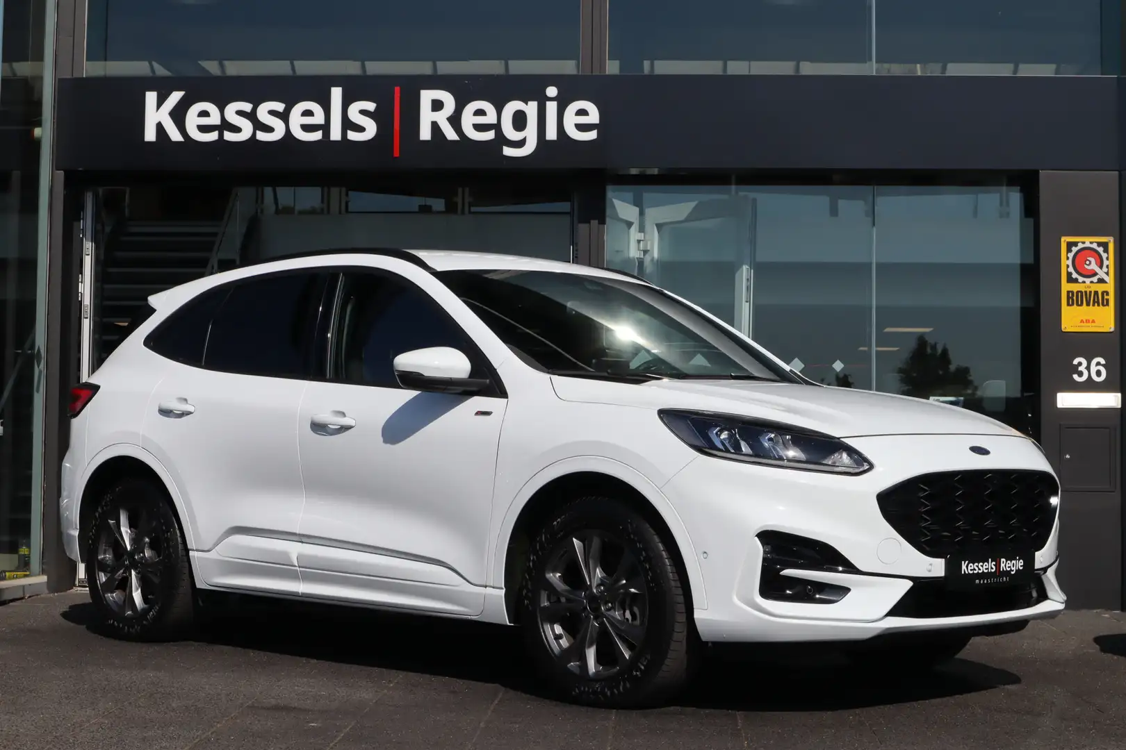 Ford Kuga 2.5 PHEV ST-Line Navi Camera Elec.trekhaak Wit - 2