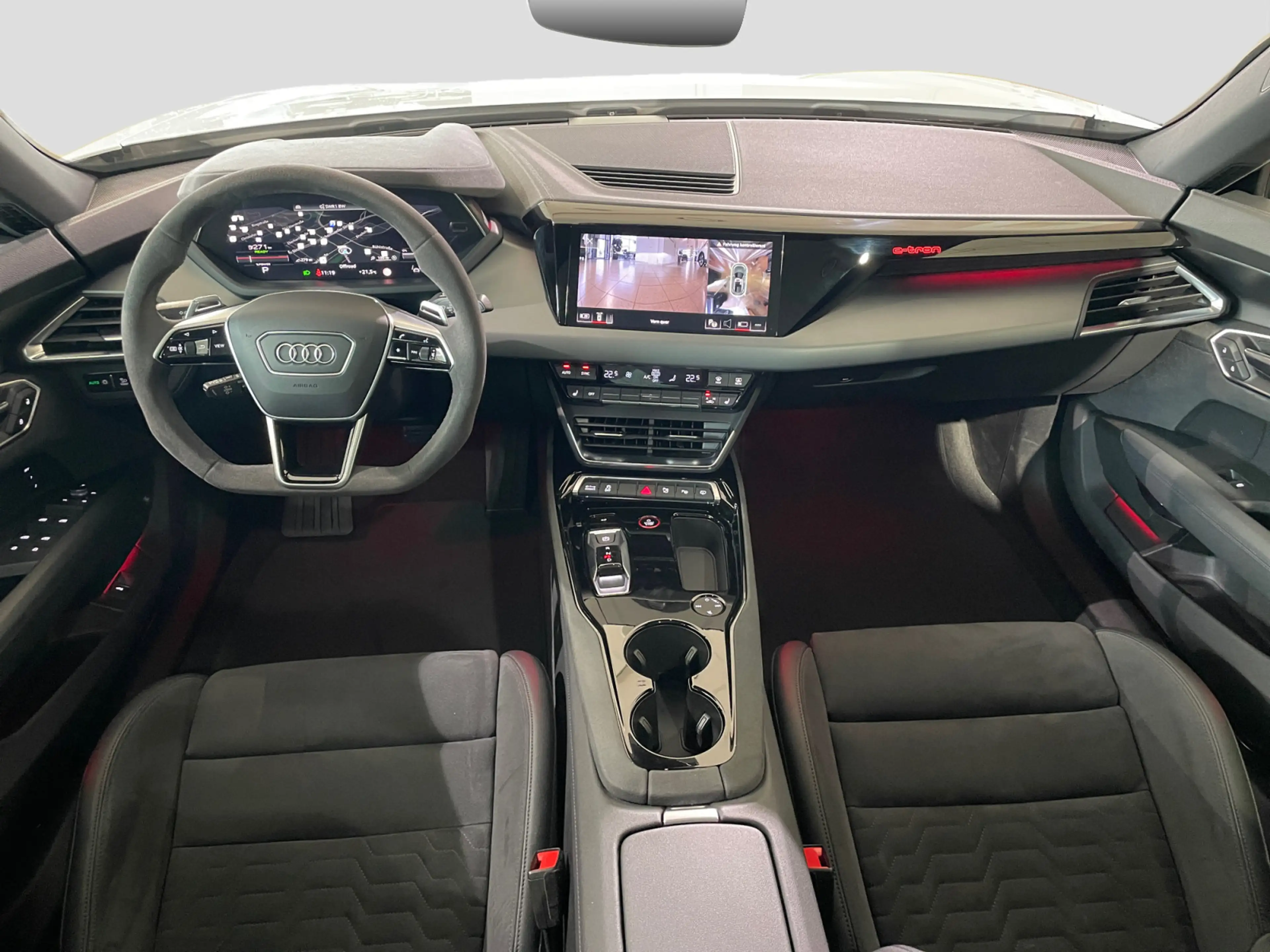 Audi e-tron GT Matrix HUD B&O 360 ° Luftfahrw — photo 6