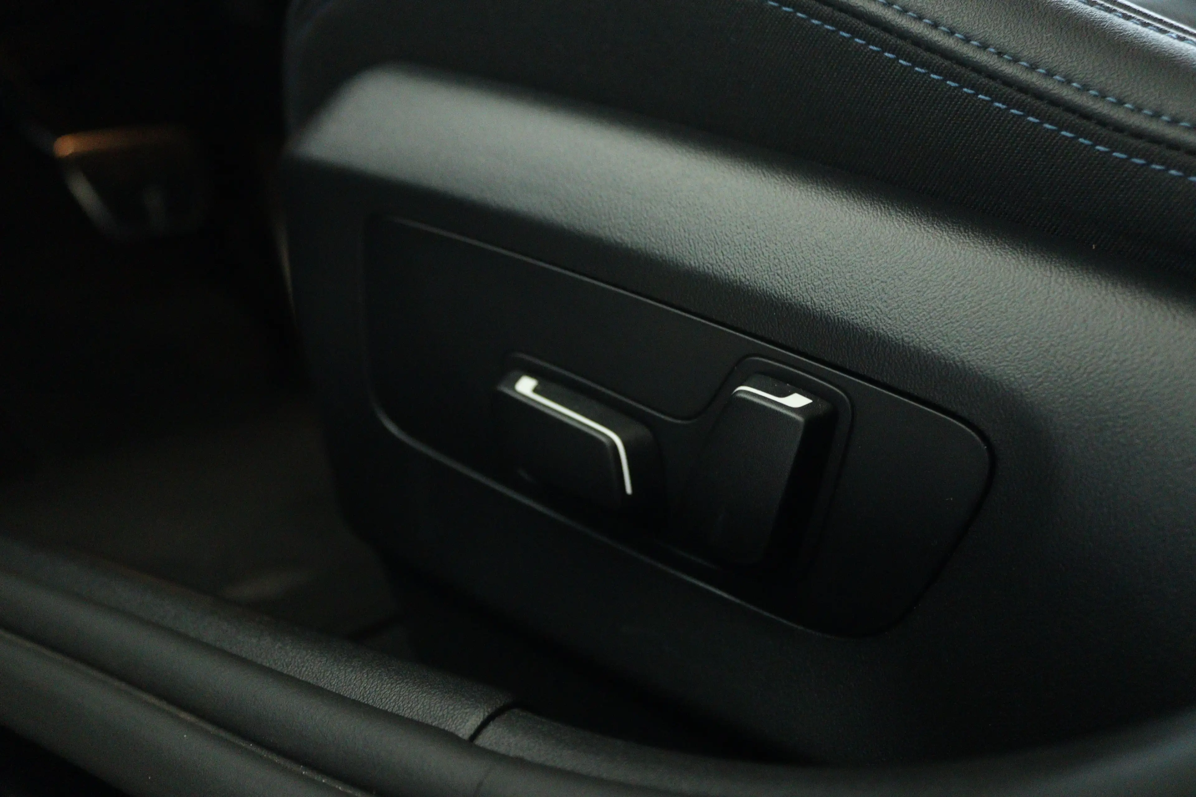 BMW i5 Touring M60 xDrive 84 kWh 601PK | SOH 97% | 4-Wiel — photo 29
