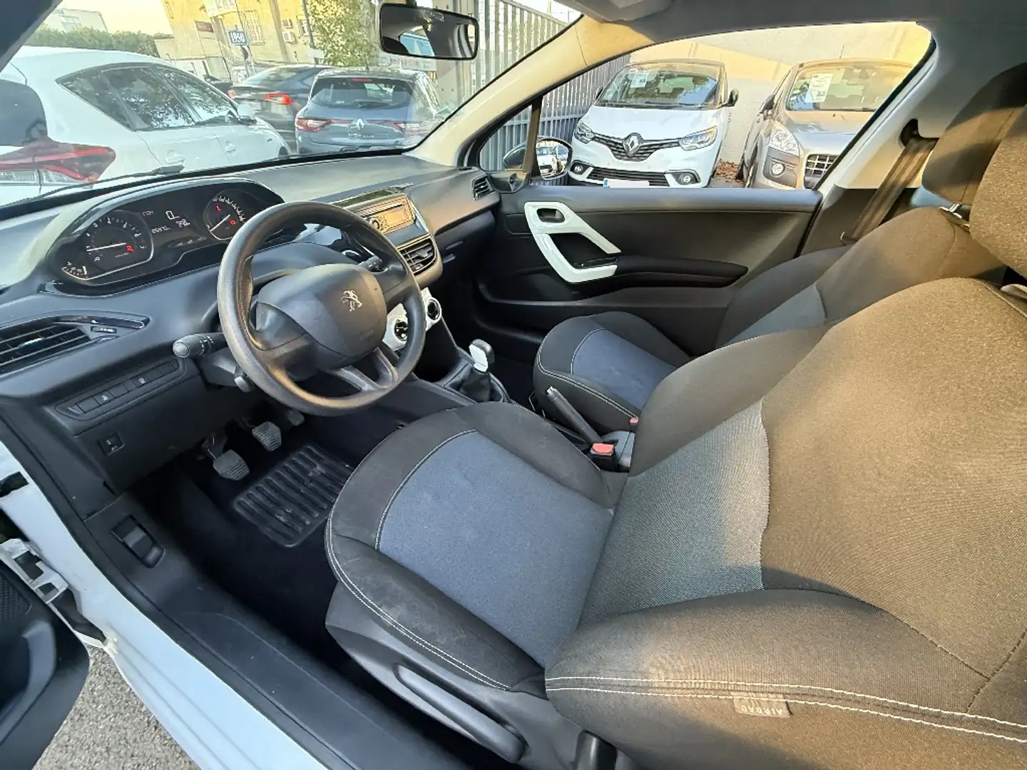 Peugeot 208 1.2 VTi 68ch Like - 2